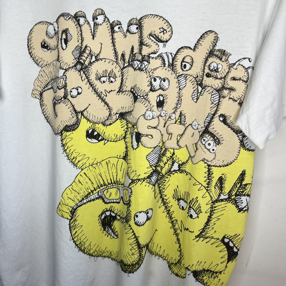 Comme des Garcons PLAY Comme Des Garçons Kaws T Shirt Size US L / EU 52-54 / 3 - 6 Thumbnail