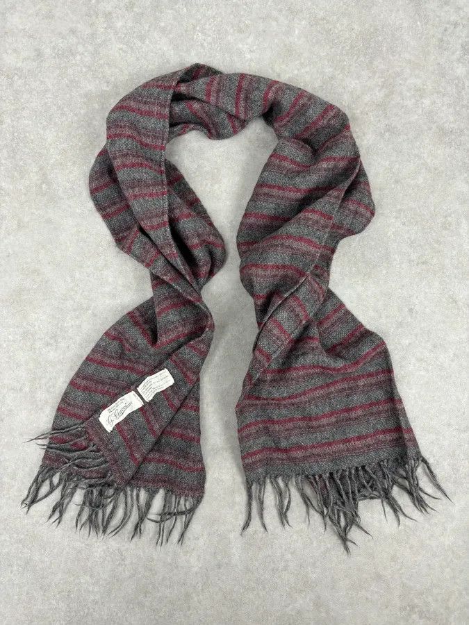 Gucci 2000s Gucci Red & Grey Striped Wool Scarf Size ONE SIZE - 2 Thumbnail