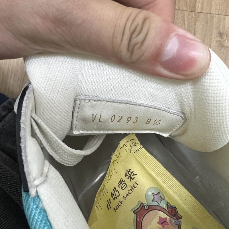 Louis Vuitton Louis Vuitton Trainer Low-Top Sneakers for Women -2505 Size US 9.5 / IT 39.5 - 5 Thumbnail