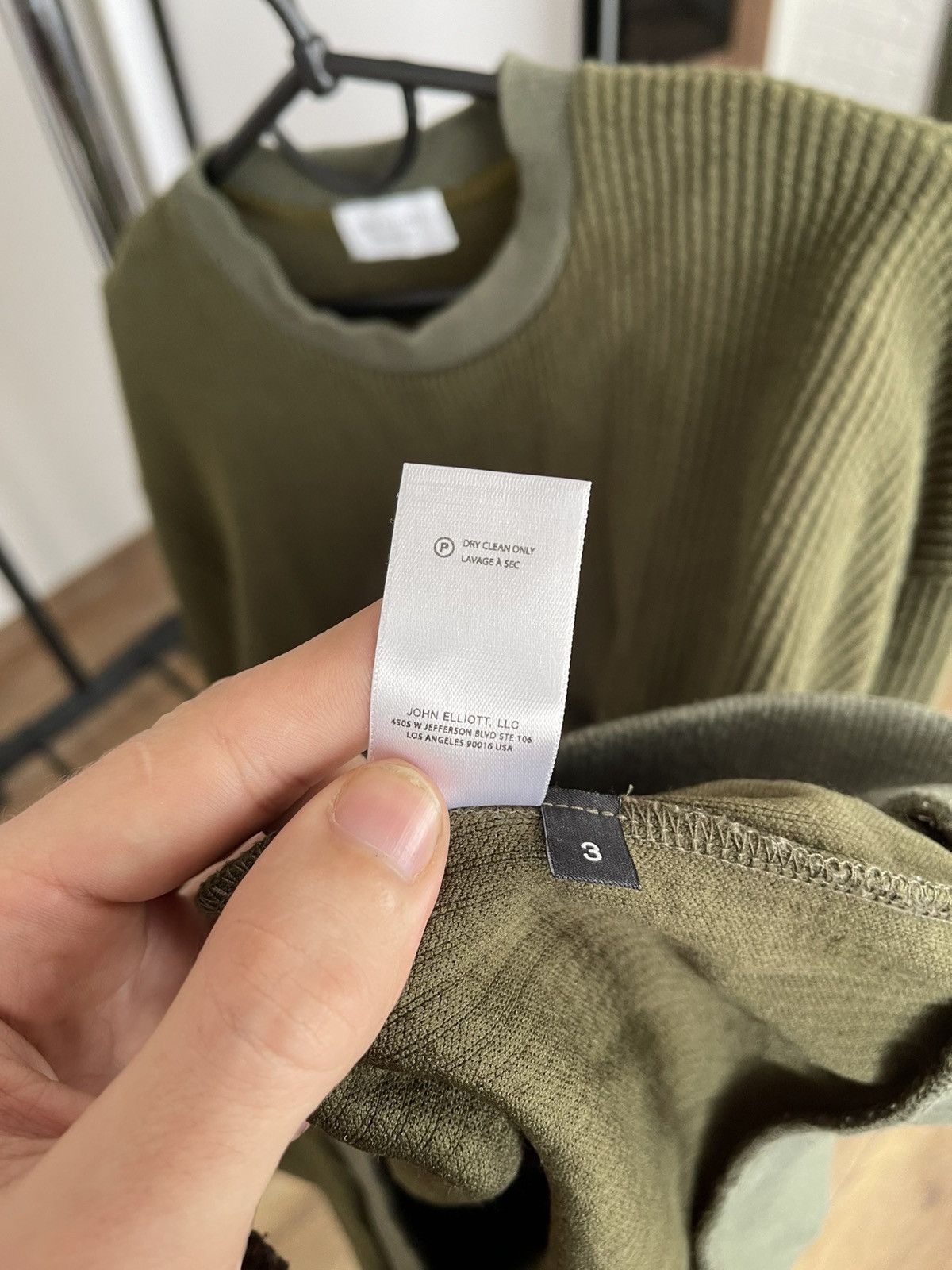 John Elliott FW18 John Elliott Faded Sweatshirt Crewneck USA Size US L / EU 52-54 / 3 - 9 Thumbnail