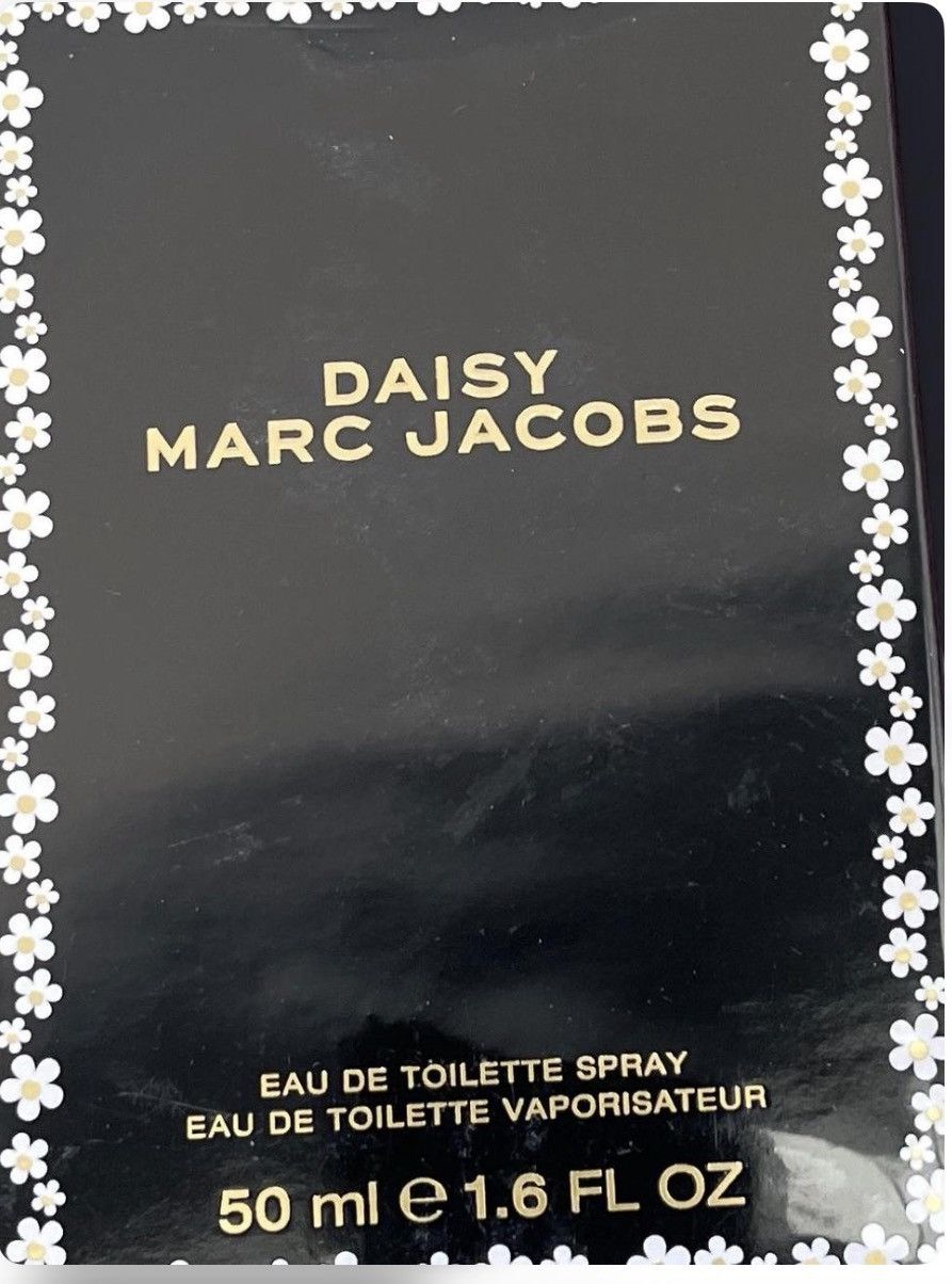Marc Jacobs #MarcJacobs #EDT Size ONE SIZE - 1 Preview