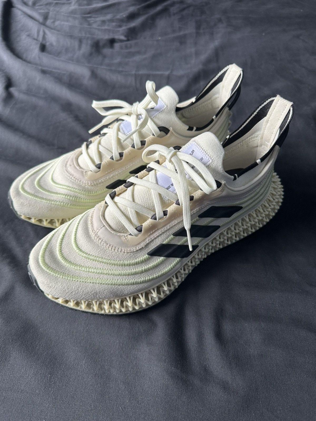 Adidas Adidas x Parley 4DFWD Off White/ Almost Lime Size US 10 / EU 43 - 3 Thumbnail