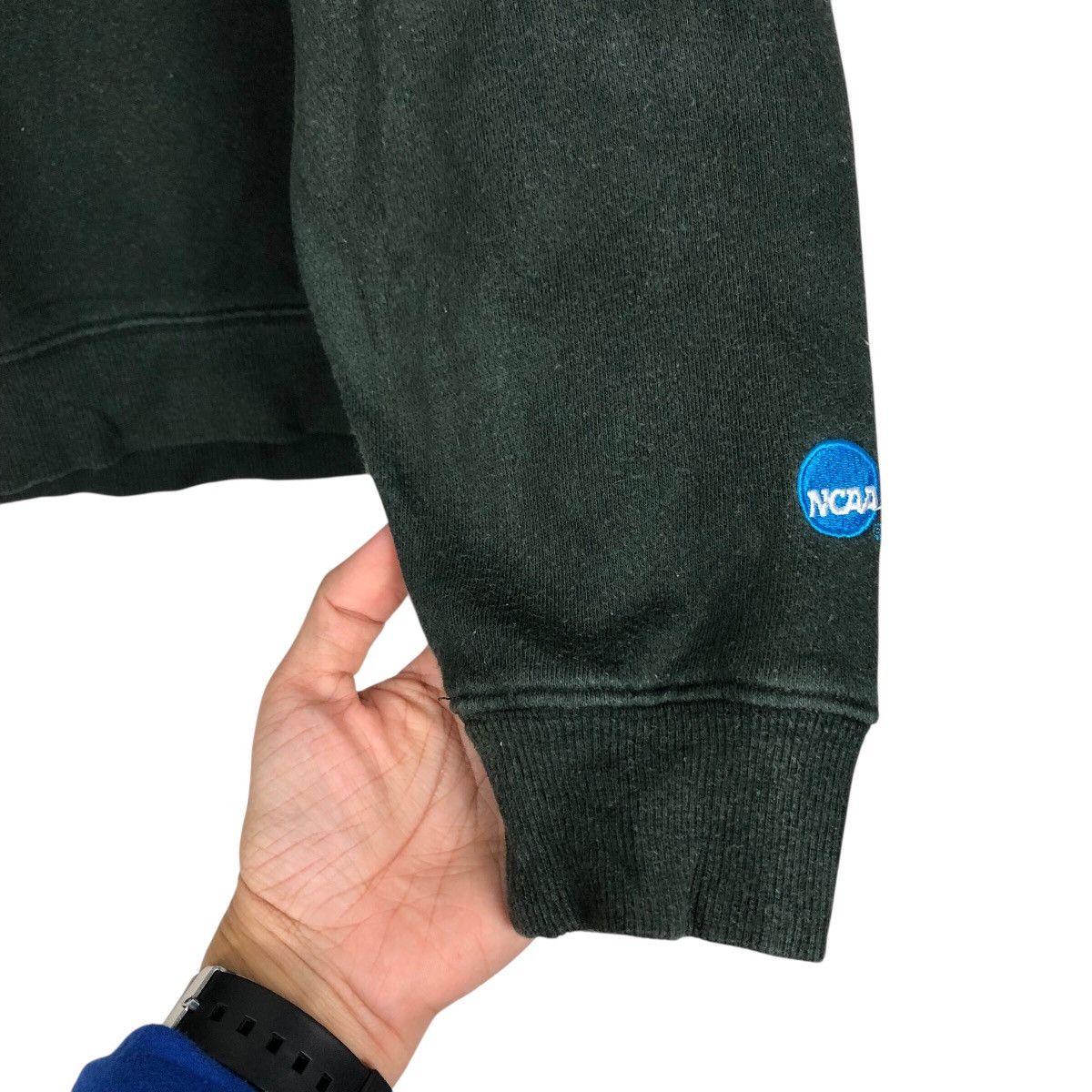 Japanese Brand 📌Vintage Sweatshirt NCAA Big Logo Spell Out Size US M / EU 48-50 / 2 - 12 Thumbnail