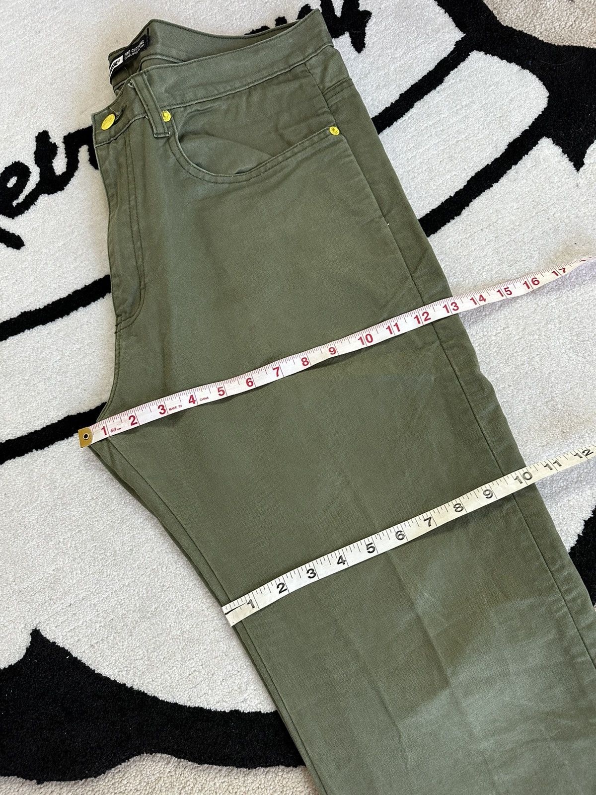 Japanese Brand × X-LARGE X-Large Clothing Brand Pocket Logo Olive Green Very Rare Size US 34 / EU 50 - 8 Thumbnail