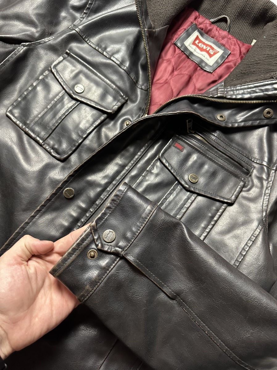 Levi's Vintage Clothing × Vintage Vintage Levi’s Leather Jacket size L logo Size US L / EU 52-54 / 3 - 4 Thumbnail