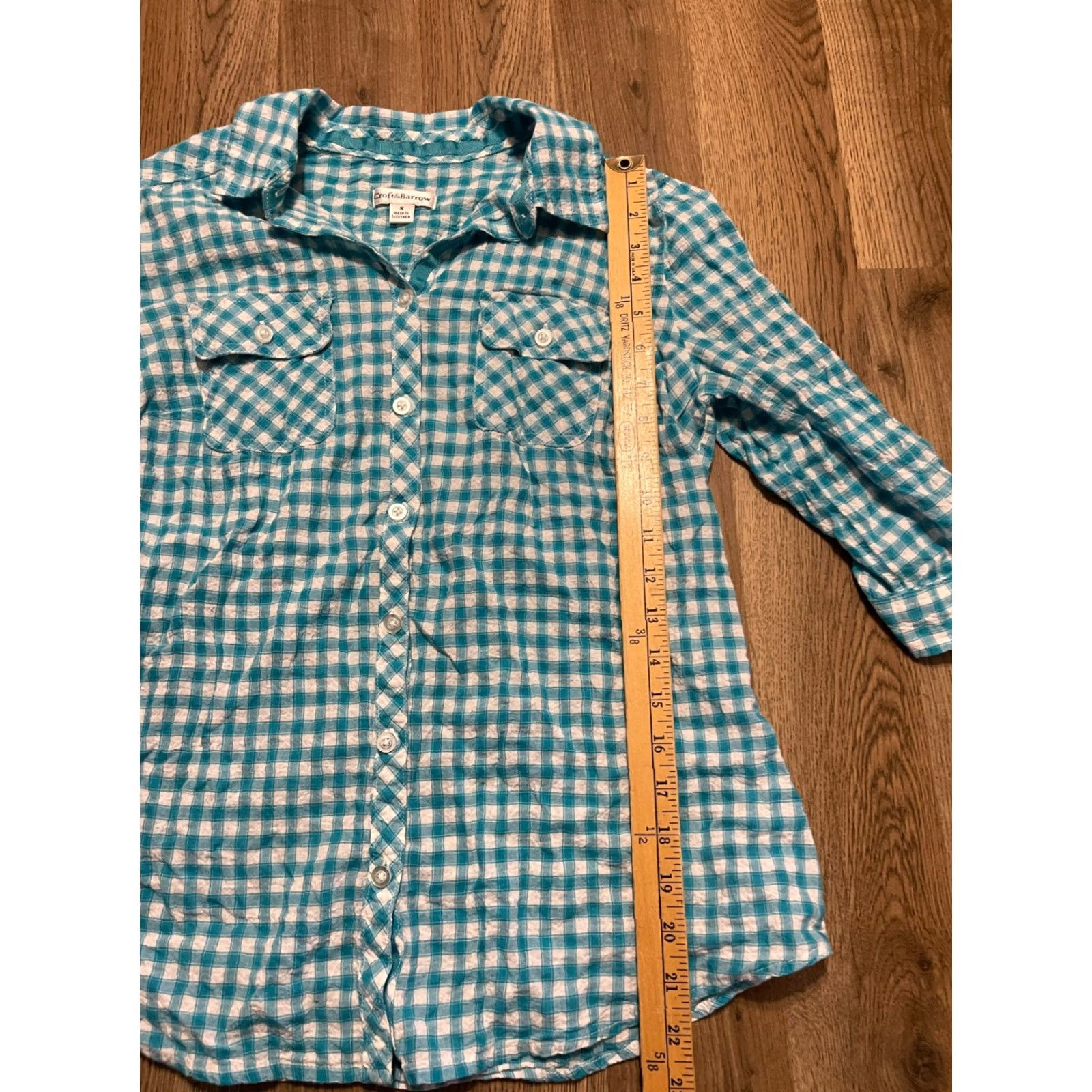 Croft & Barrow Croft & Barrow Shirt Women's Small Blue White Plaid Button Up Long Sleeve Casual Modern Mens? No, Women. Size S / US 4 / IT 40 - 6 Thumbnail