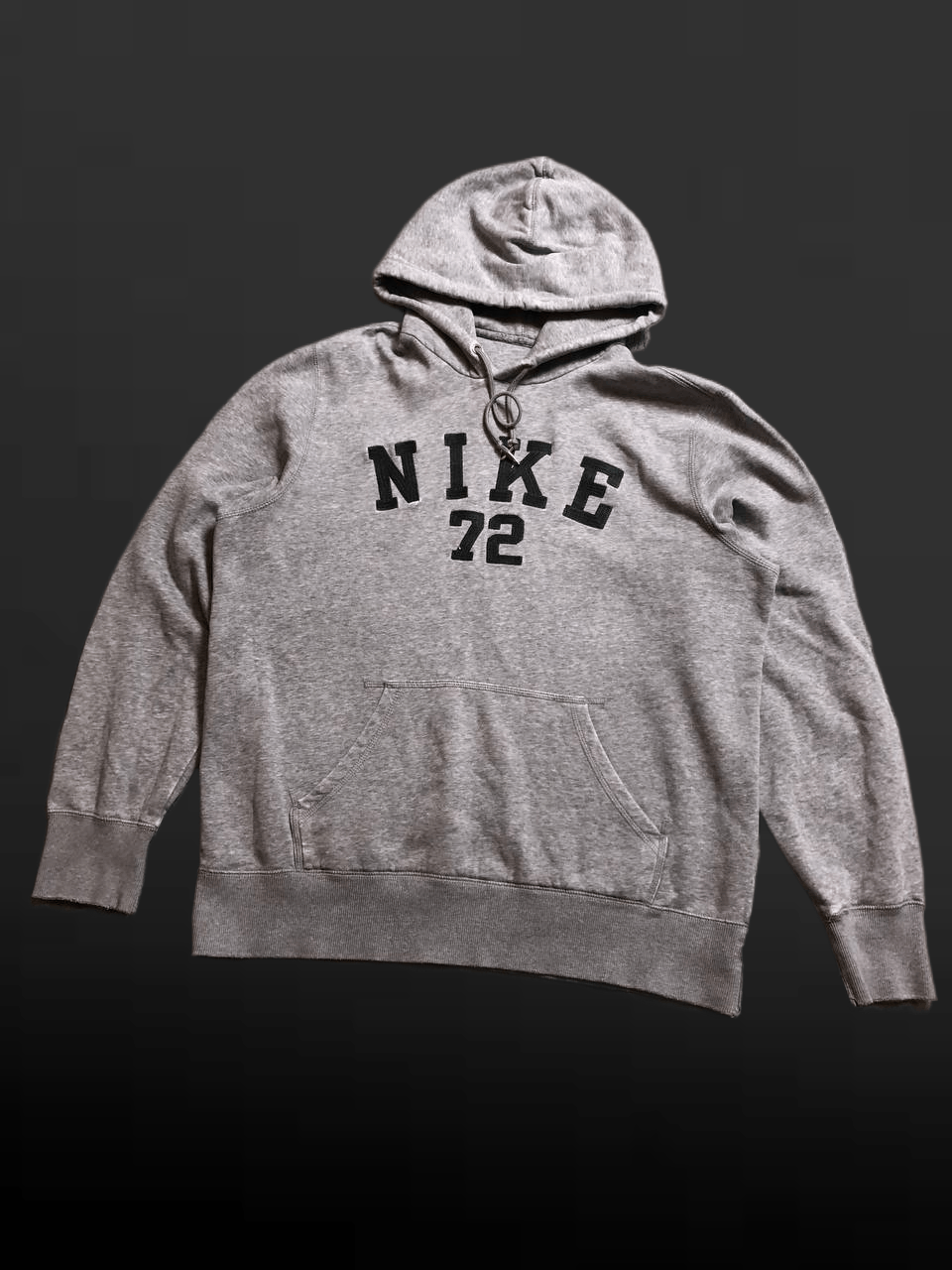 Nike Nike Vintage Rare Hoodie Nike Big Centr Logo Size US L / EU 52-54 / 3 - 1 Thumbnail