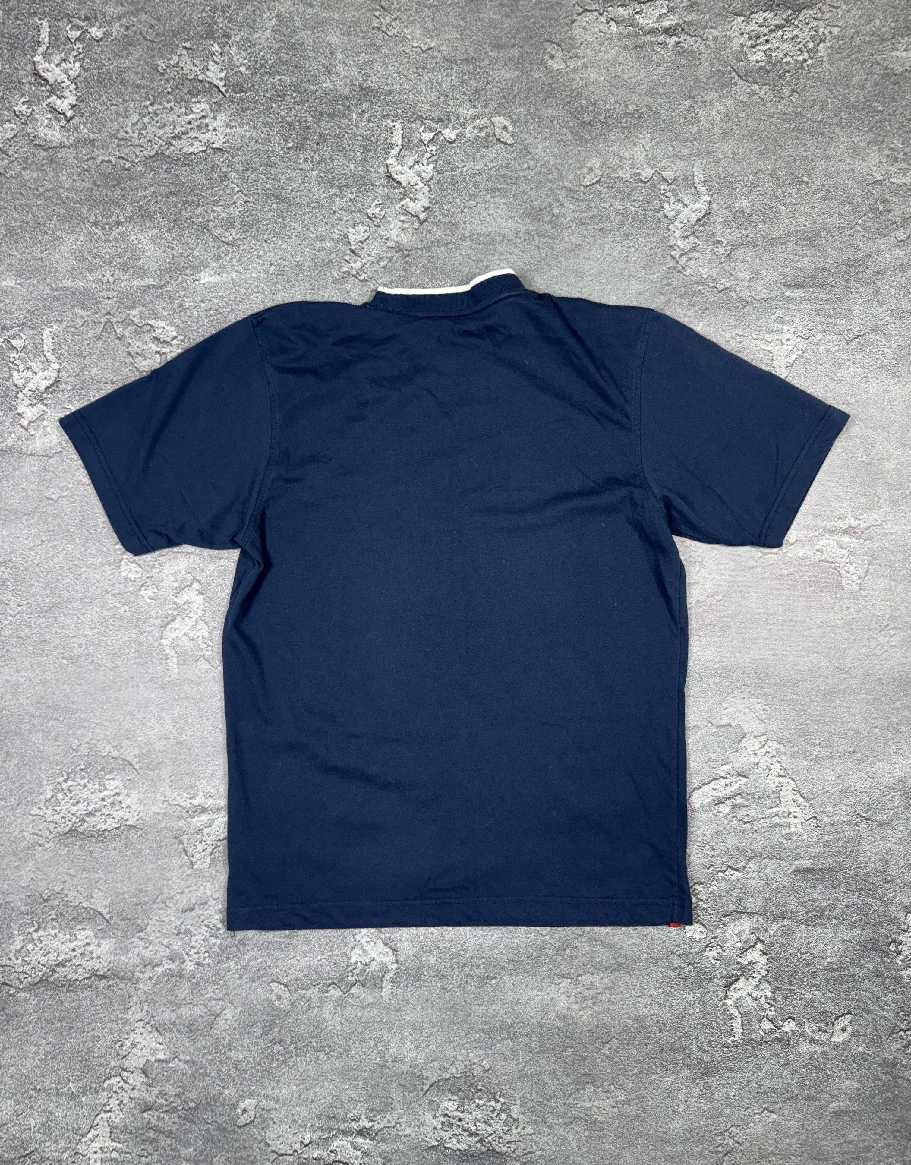 Umbro Umbro Navy T-Shirt Sportswear Size L 2000s Y2K Retro Size US L / EU 52-54 / 3 - 3 Thumbnail