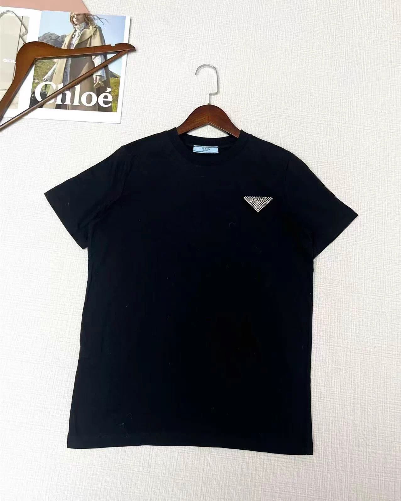 Prada Prada Black Crystal Triangle Logo Short Sleeve T-Shirt XS Size XS / US 0-2 / IT 36-38 - 1 Thumbnail