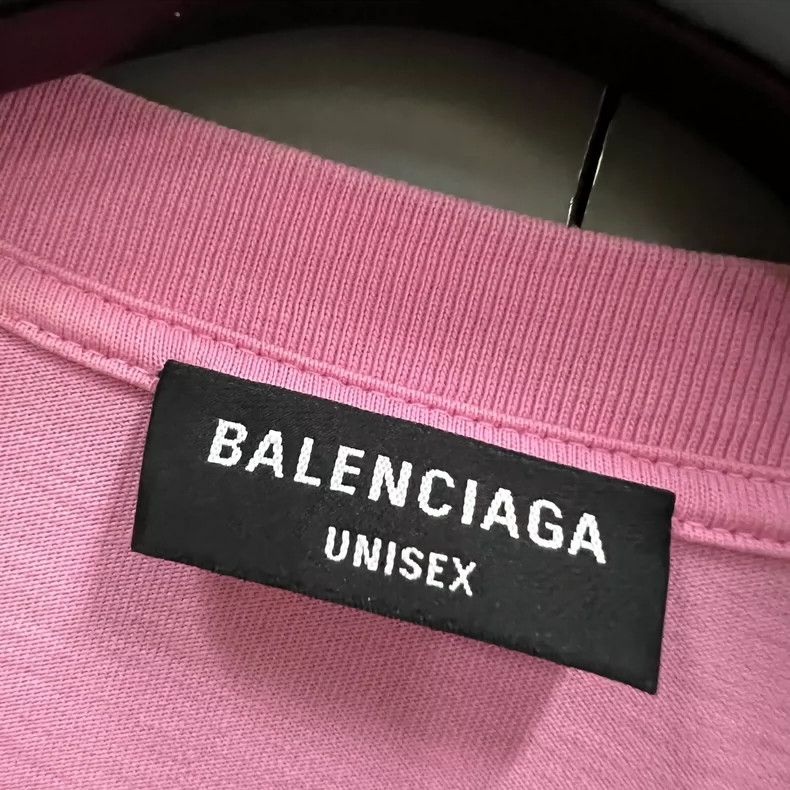 Balenciaga Balenciaga Pink Short Sleeve with Heart Letter Embroidery Size US XS / EU 42 / 0 - 3 Thumbnail