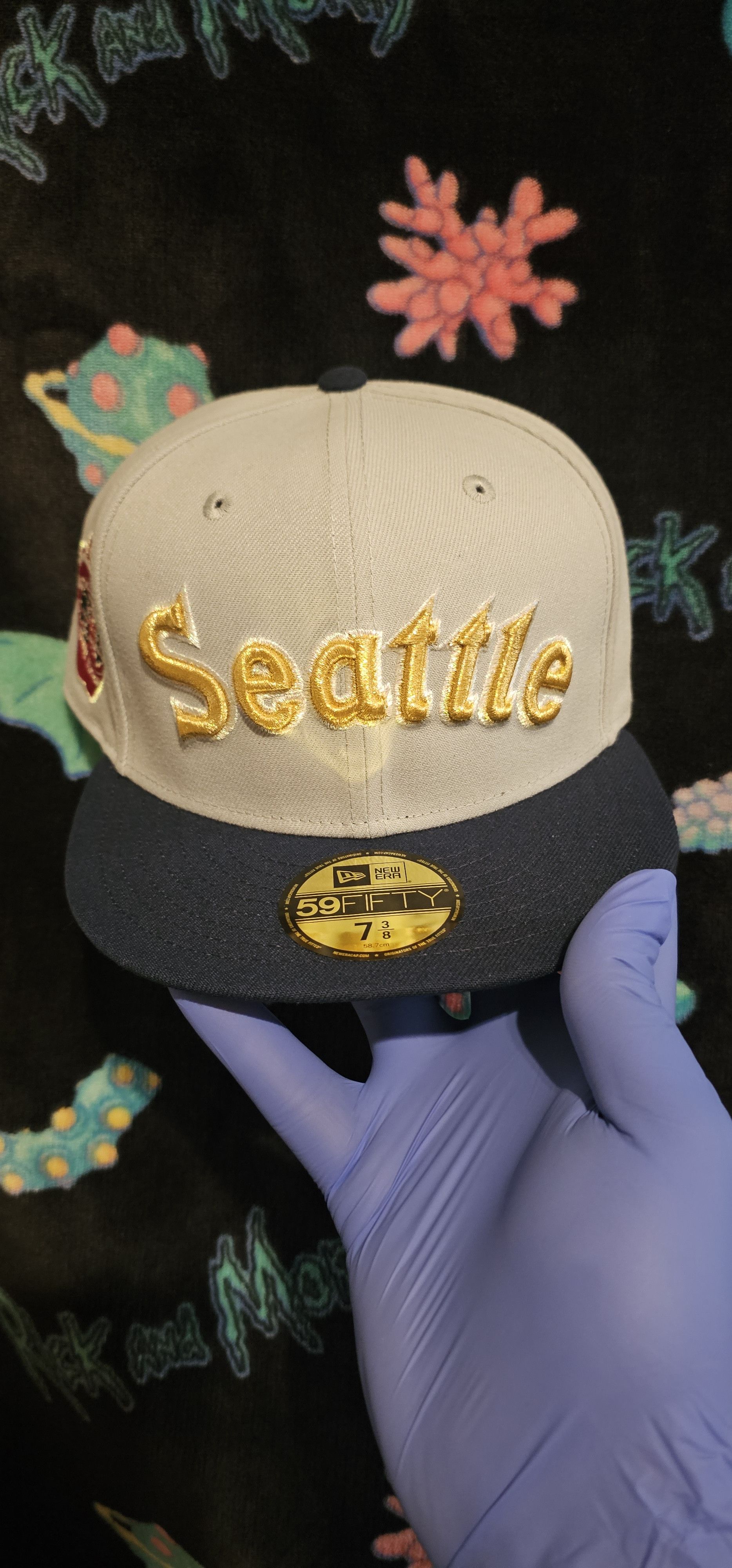 New Era Sz 7 3/8 "Deathnote: Ryuk" inspired Seattle Mariners Size ONE SIZE - 1 Thumbnail