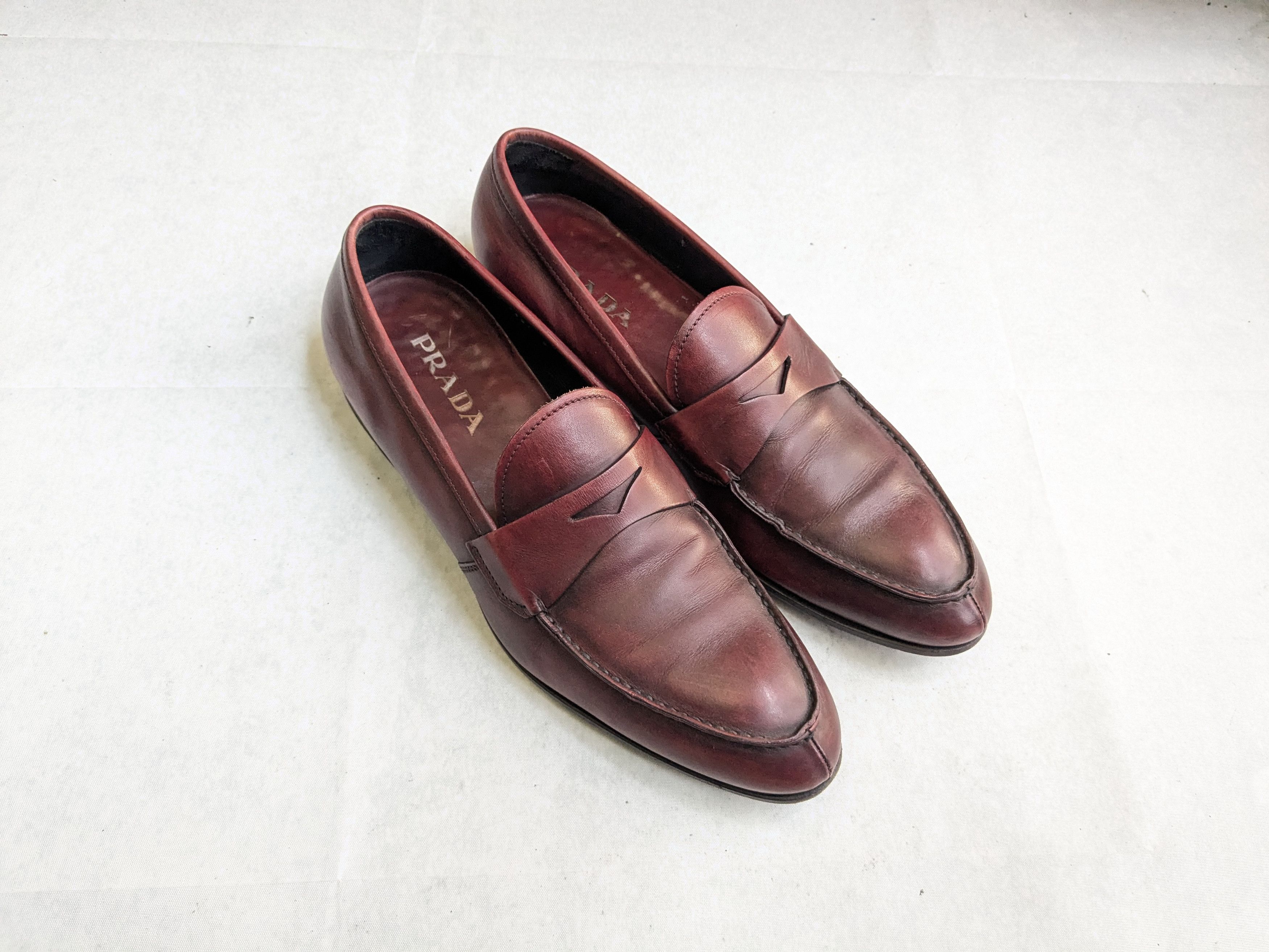 Prada Prada Loafers Red Leather US 10 Slip Ons Size US 10 / EU 43 - 1 Thumbnail