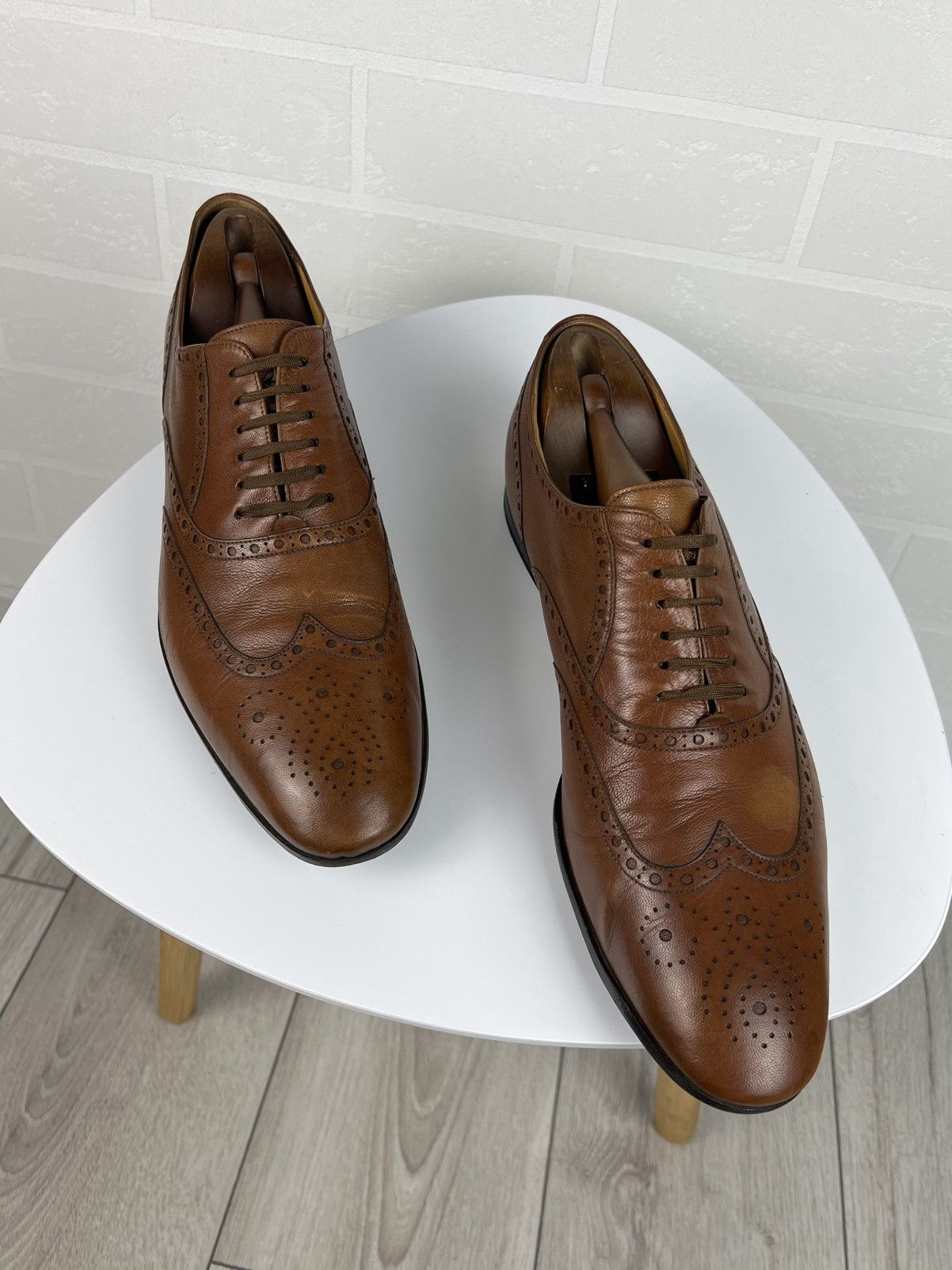 Gucci Dress Shoes Leather Oxfords Brogues Lace Up Wingtip in Brown, Men's (Size 11)