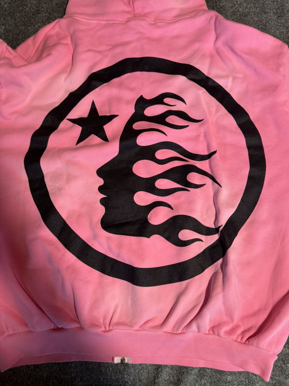Complex × HELLSTAR Hellstar x Complex Sports Flame Zip-Up ‘Pink’ Size US XL / EU 56 / 4 - 8 Thumbnail