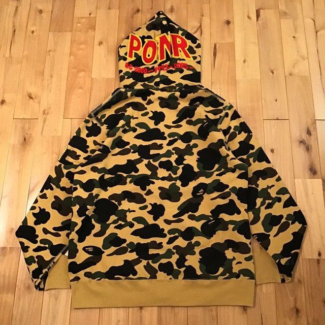 Bape 2024 BAPE 1st camo yellow shark full zip hoodie APE Size US XXL / EU 58 / 5 - 2 Thumbnail
