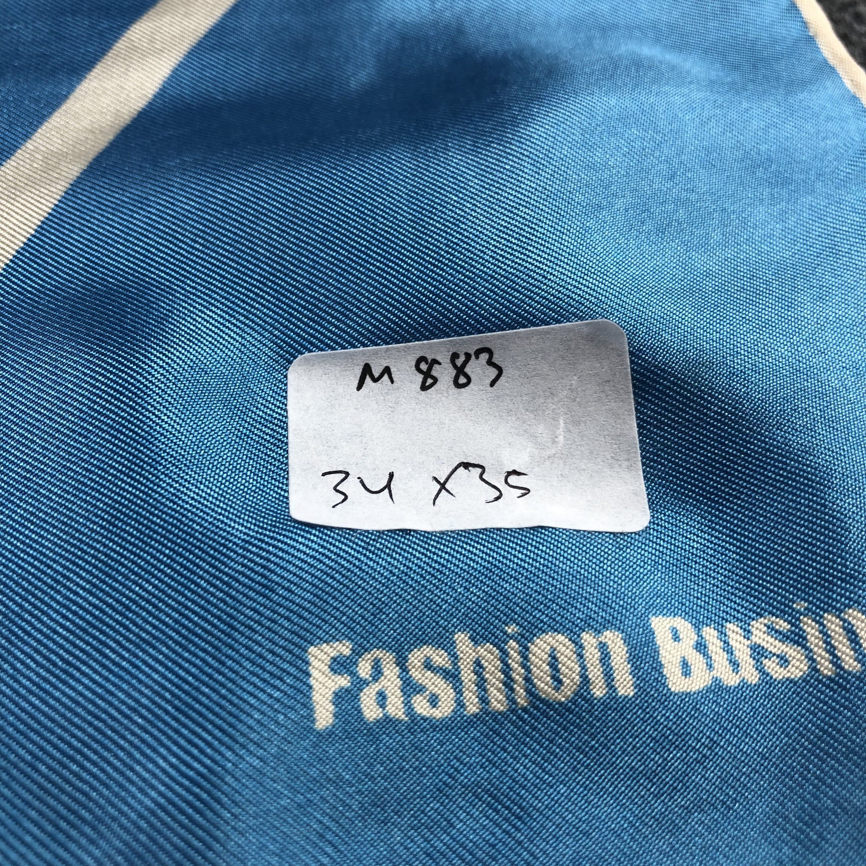 Vintage Fashion Business Hand Rolled Silk Scarf M883 Size ONE SIZE - 8 Thumbnail