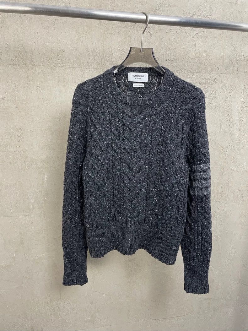 Thom Browne Thom Browne Gray classic wool round neck sweater Size US S / EU 44-46 / 1 - 1 Thumbnail