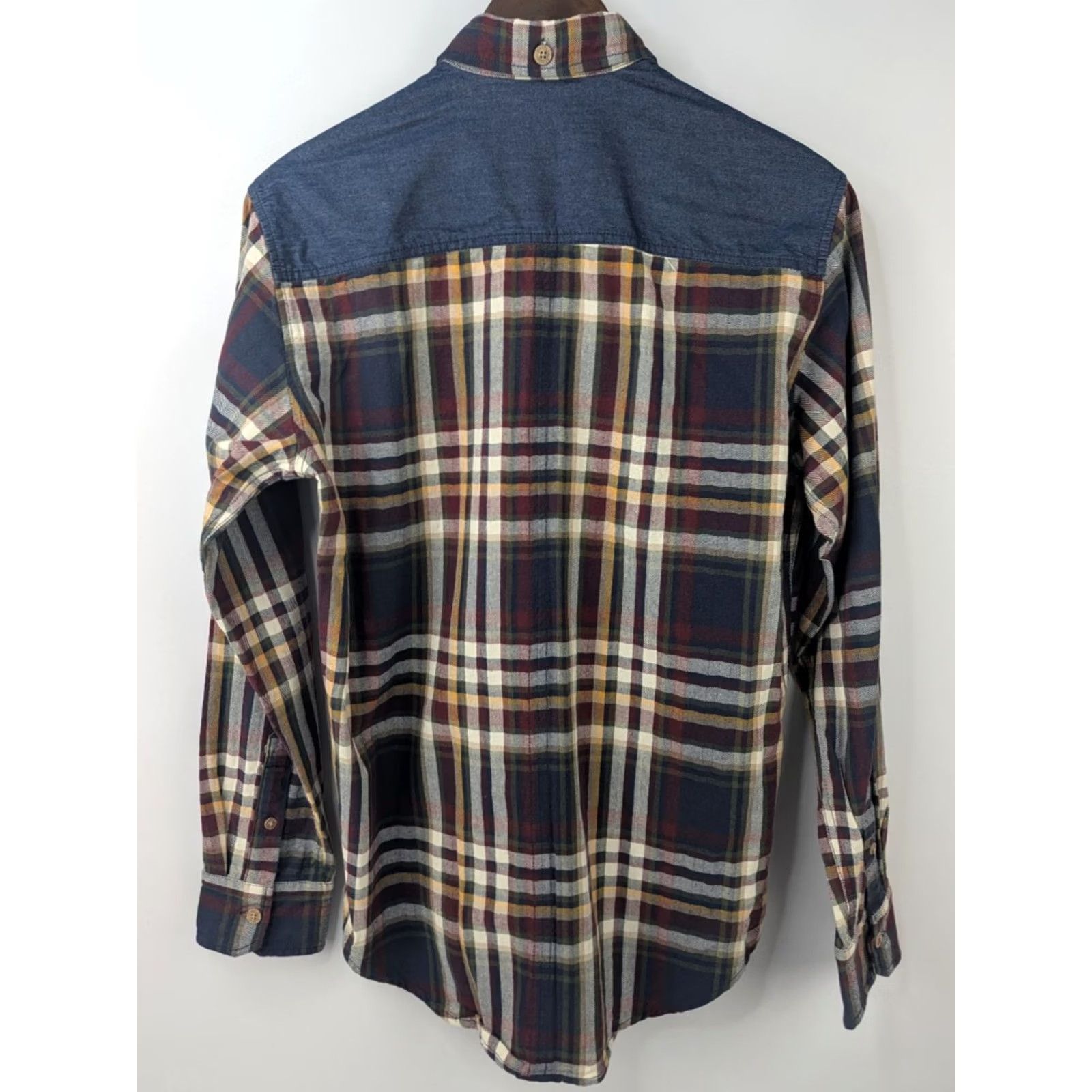 Vintage Staple Rugged Outdoors Plaid Chambray Button Down Shirt Mens M Cotton Size US M / EU 48-50 / 2 - 4 Thumbnail