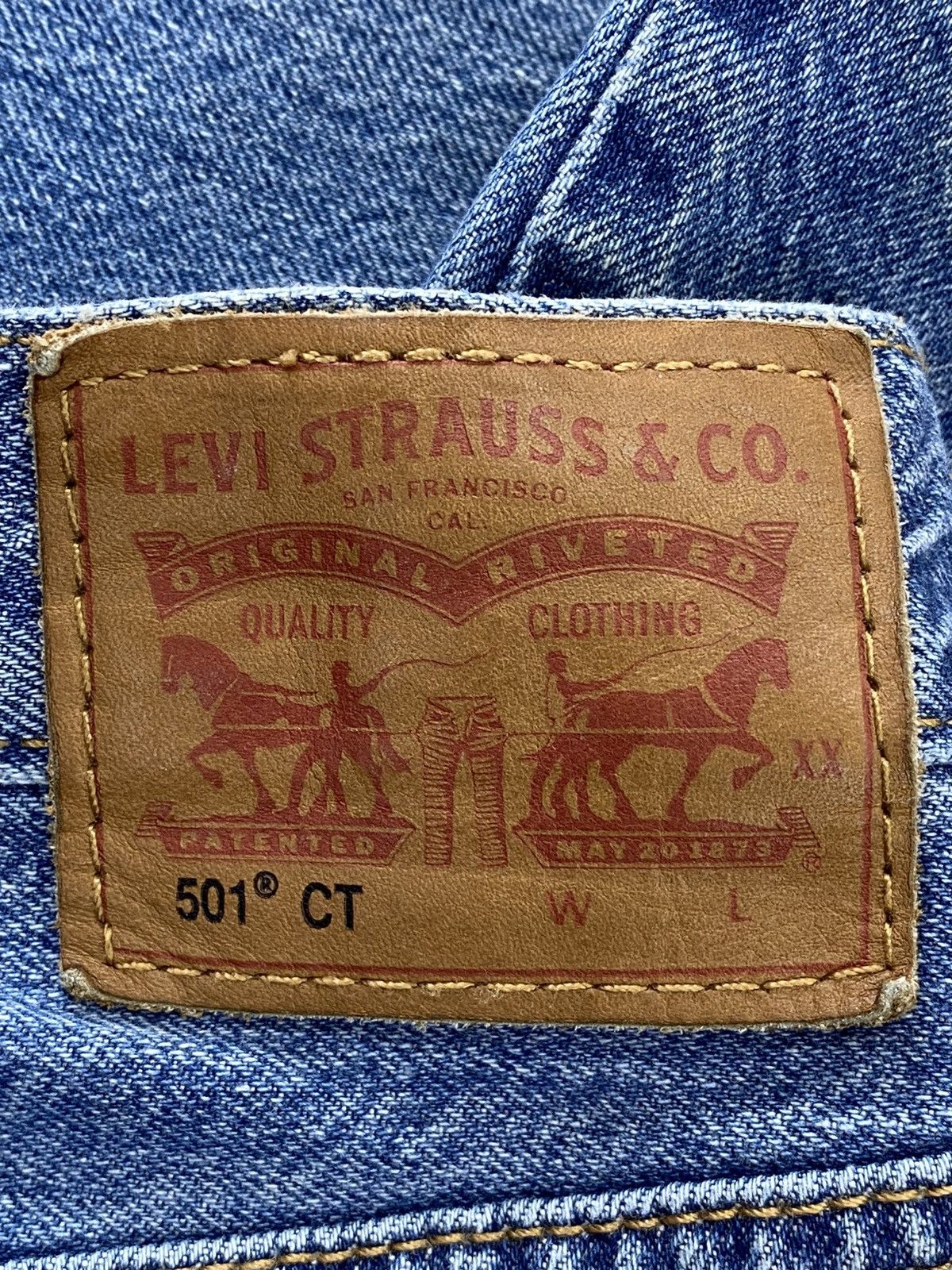 Levi's Levi’s Blue Wash Distressed Style Skinny Leg Jeans Size US 29 - 12 Thumbnail