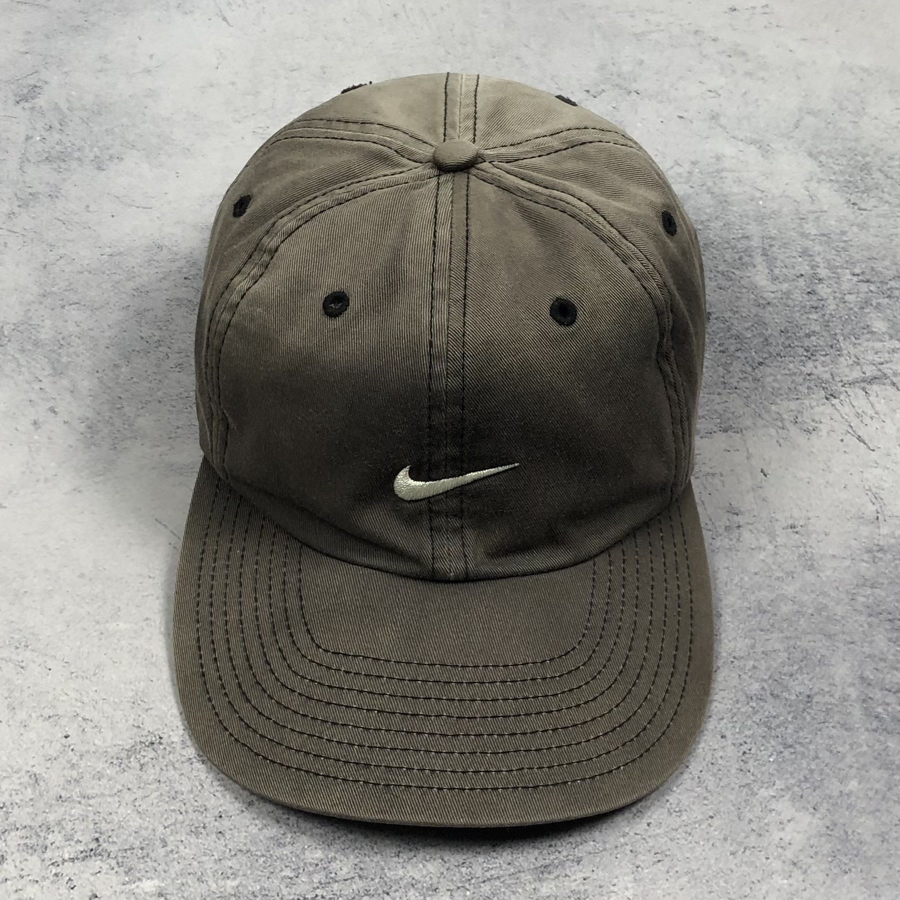 Nike Vintage Nike Gradient Faded Color Cap Size ONE SIZE - 2 Thumbnail
