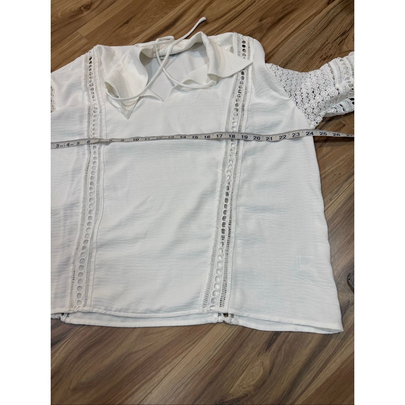 Brochu Walker Brochu Walker Kaia Blouse Long Sleeves Eyelet & Lace Relaxed Size M / US 6-8 / IT 42-44 - 8 Thumbnail