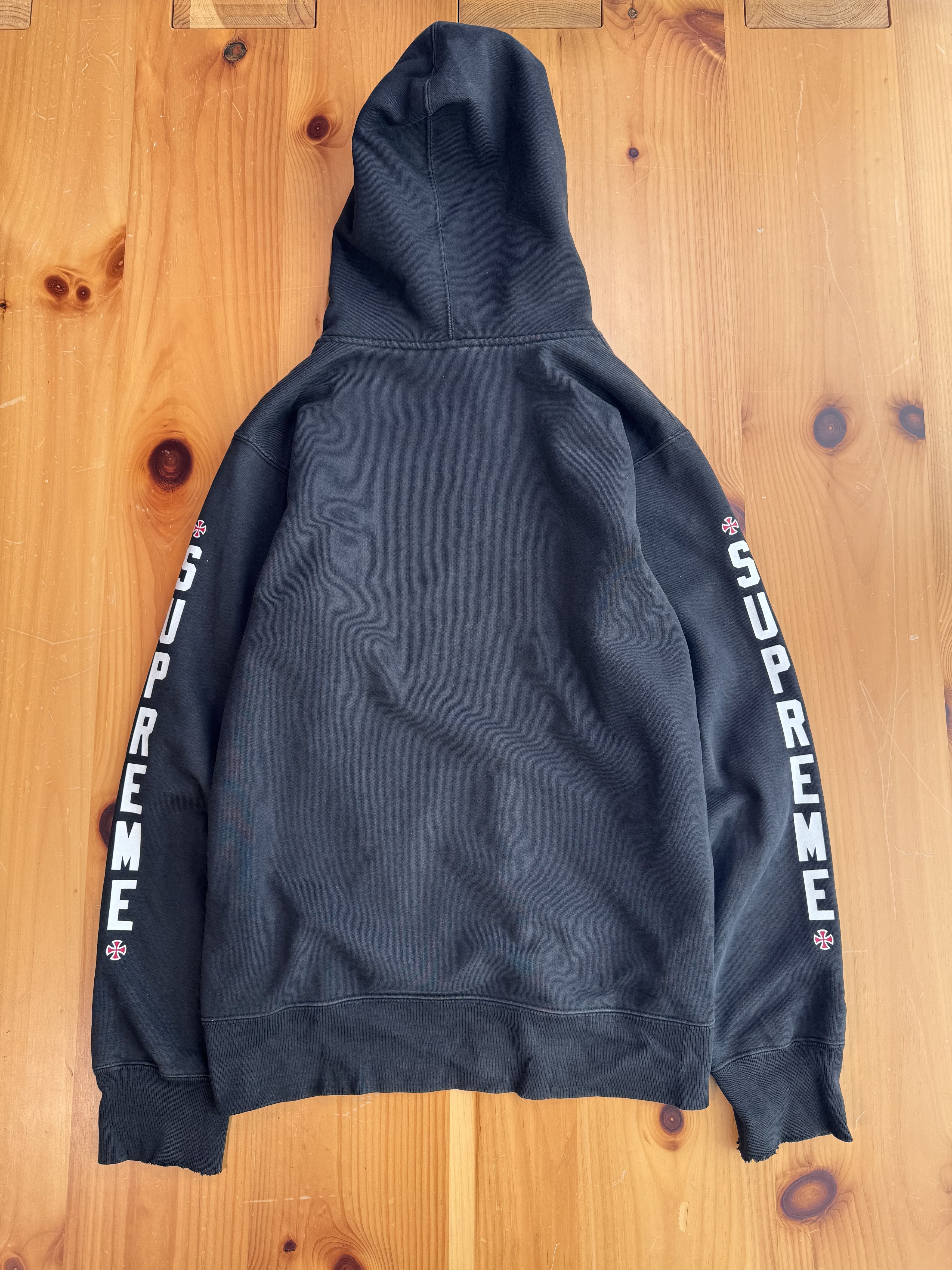 Supreme Supreme Independent Zip Up Hoodie Size US L / EU 52-54 / 3 - 10 Thumbnail