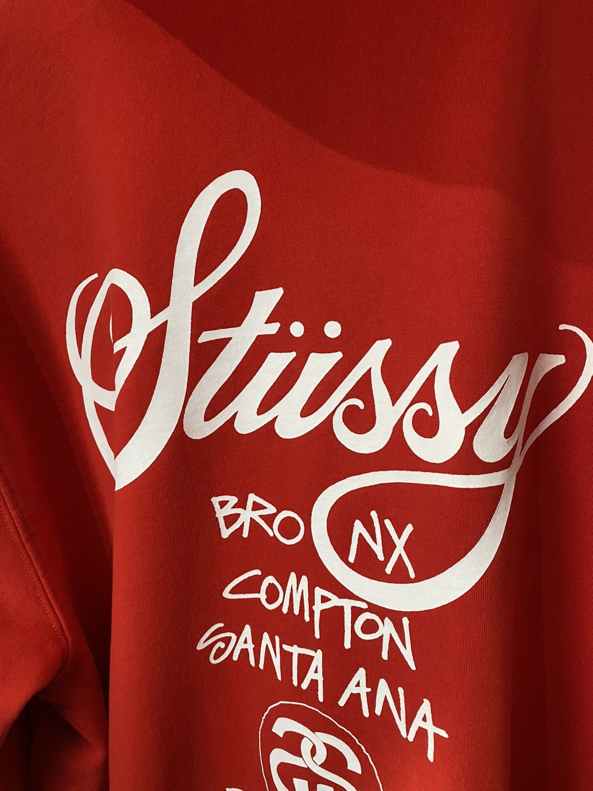 Dover Street Market × Stussy $118 DSM CHILI RED STUSSY WORLD TOUR HOODIE Size US XL / EU 56 / 4 - 3 Thumbnail