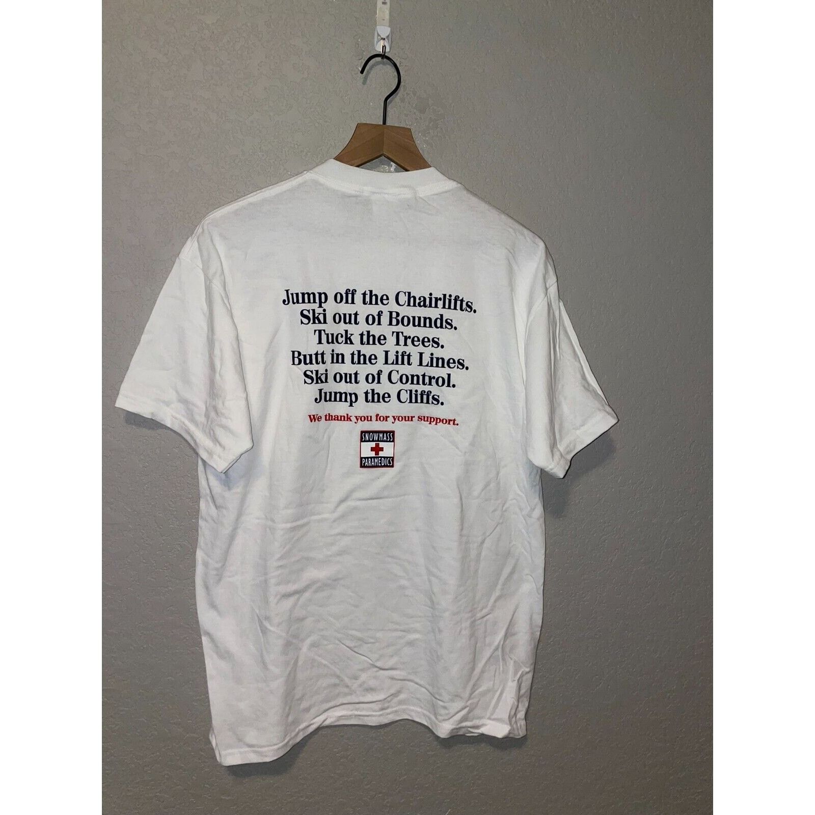 Jerzees 90s Vintage Snowmass Paramedics Medic Funny Shirt VTG M Size US M / EU 48-50 / 2 - 5 Thumbnail