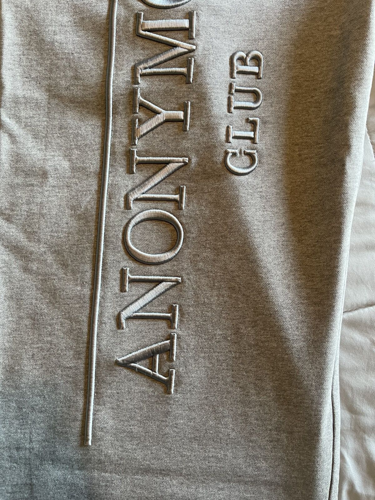 Anonymous Club Shayne Oliver Anonymous Club Grey logo Sweatpants Size US 32 / EU 48 - 2 Thumbnail