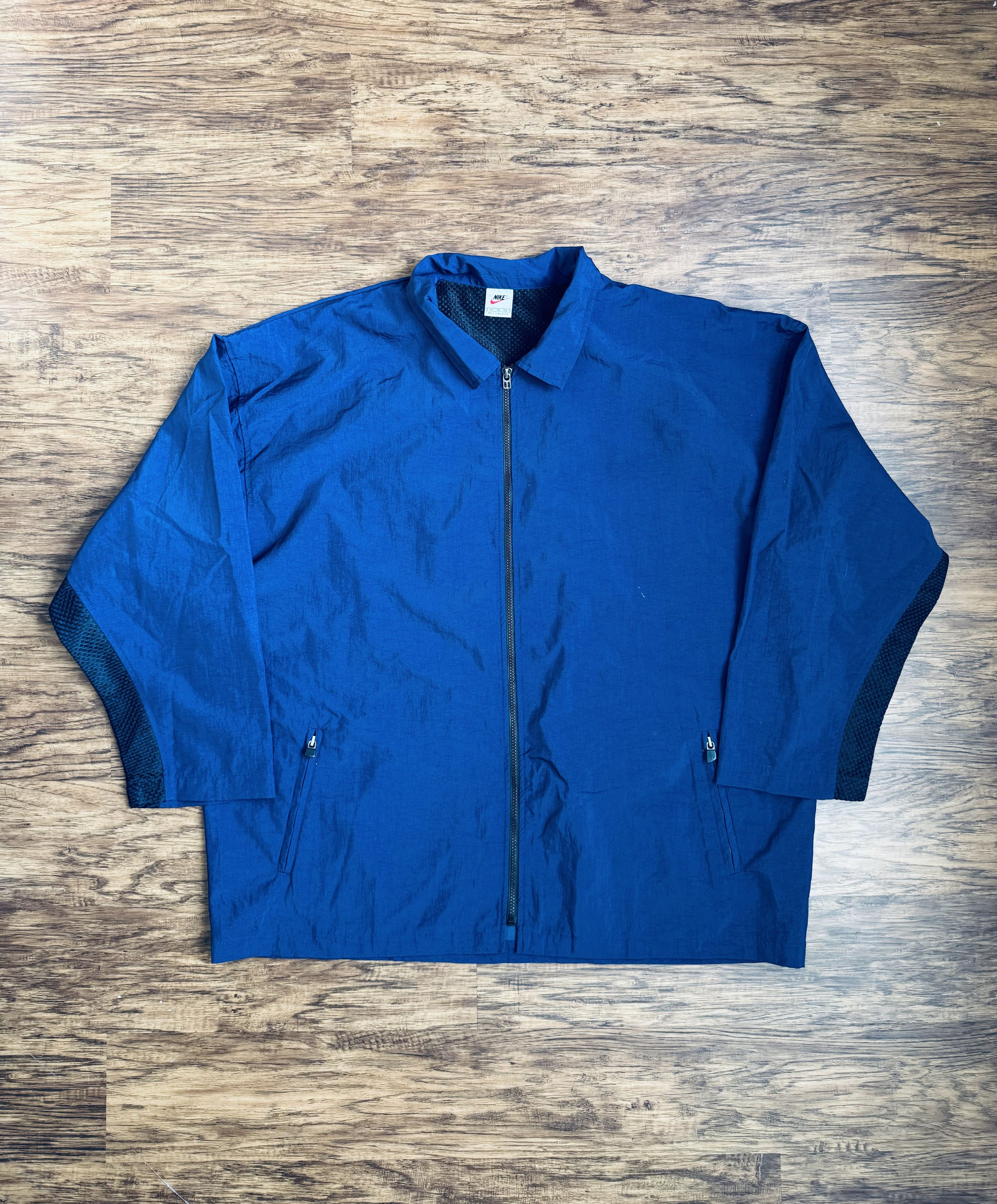 Nike Vtg Nike Track Jacket Full Zip Oversize Vented Windbreaker Size US XL / EU 56 / 4 - 1 Thumbnail