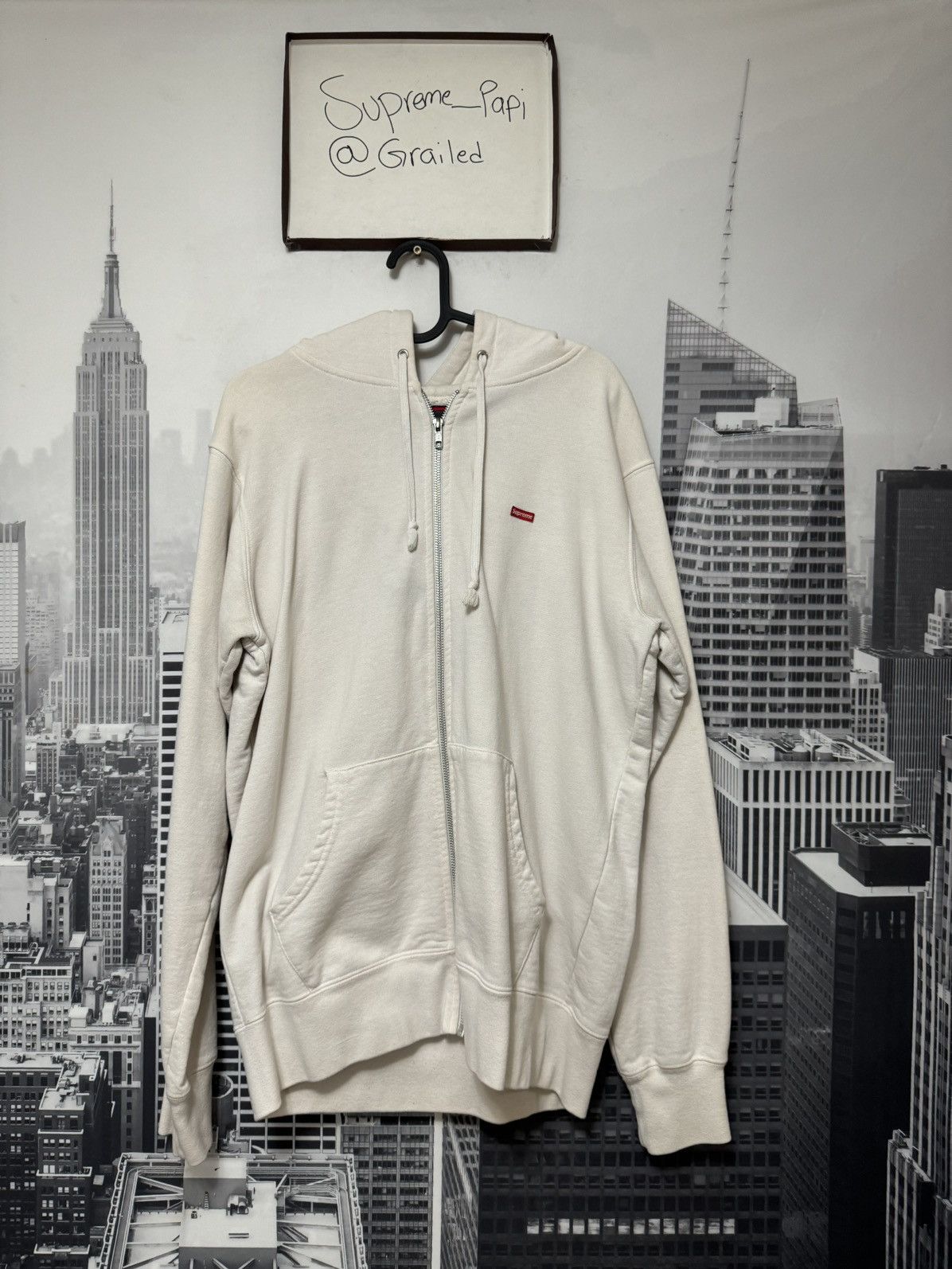 Supreme Supreme Small Box Logo Zip Up Jacket SZ Medium White💥 Size US M / EU 48-50 / 2 - 1 Thumbnail