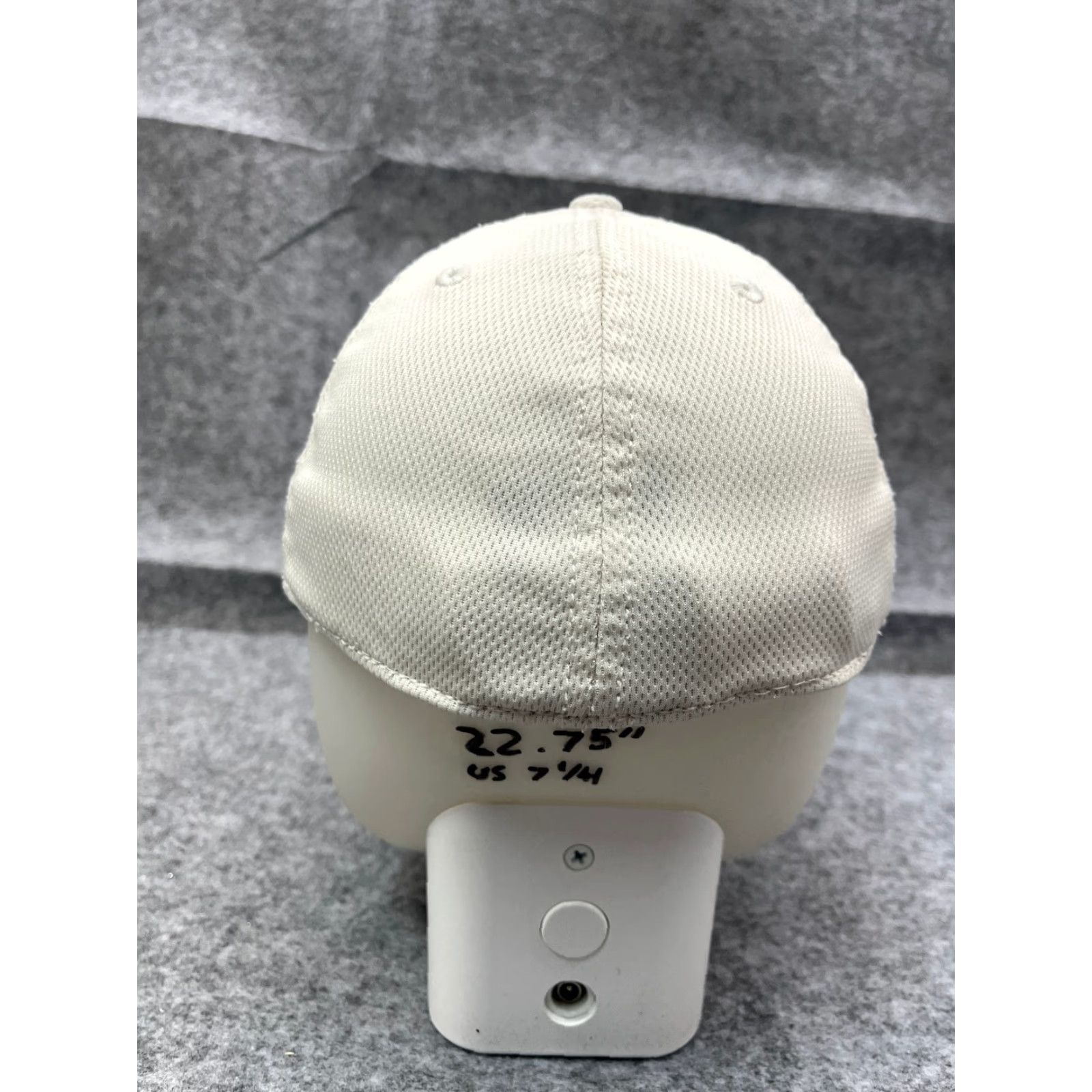 Titleist Titleist Hat Cap Fitted Adult White 100% Polyester Nike Mountain Falls Golf Club Logo Outdoor Lightweight Men Hats Size ONE SIZE - 6 Thumbnail