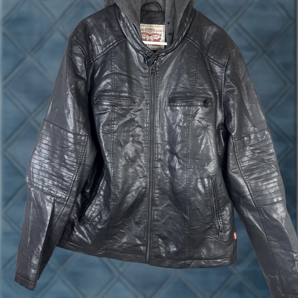 Levi's Levi's Jacket Mens Large Black Faux Leather Hooded Moto Full Zip Quilted Lined Size US L / EU 52-54 / 3 - 1 Thumbnail