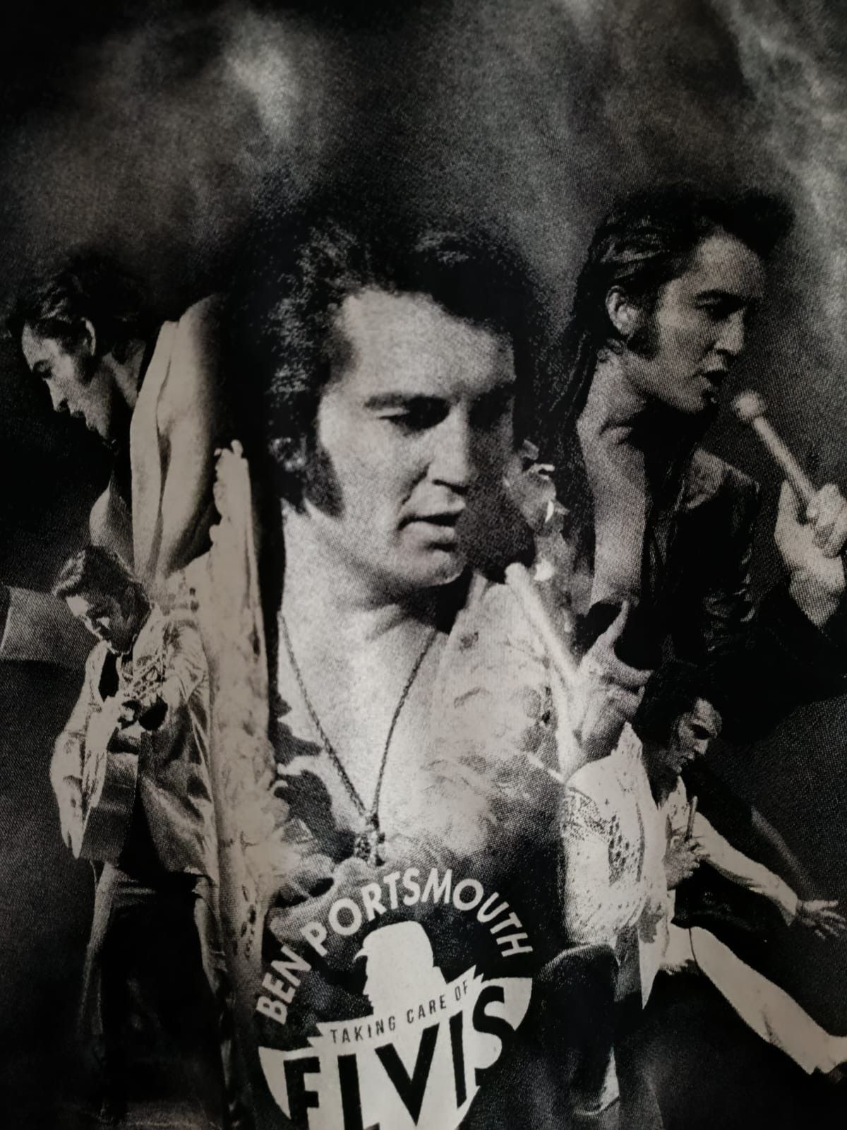 Gildan Elvis Presley Rock Pop Love Me Tender T-Shirt Official Size US S / EU 44-46 / 1 - 2 Thumbnail