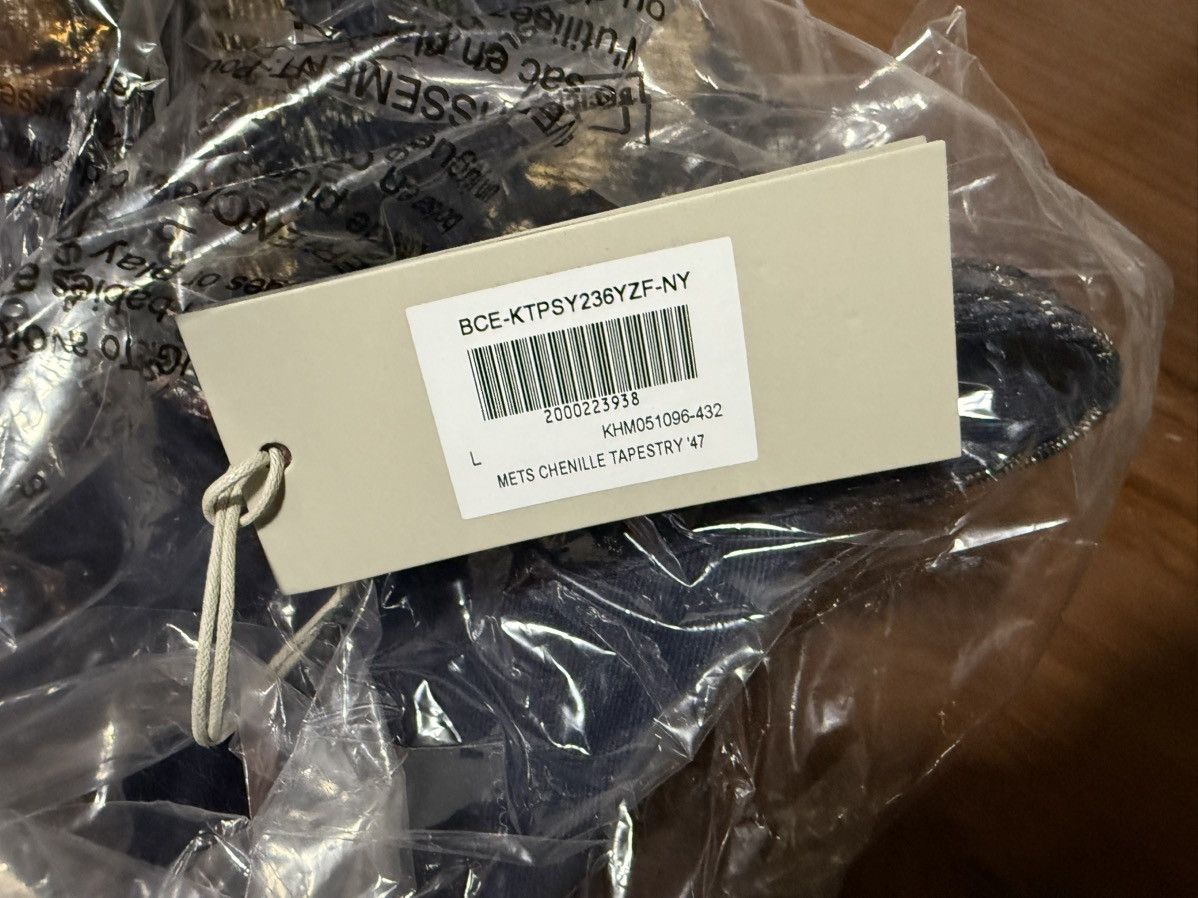 Kith × New Era Kith & '47 New York Mets Chenille Tapestry Franchise LS Cap Size ONE SIZE - 9 Thumbnail