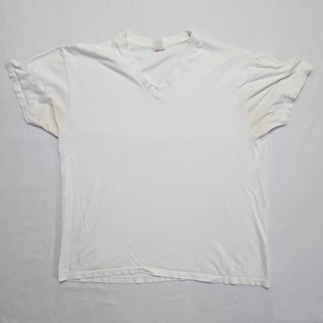Hanes Vintage Hanes White V-Neck T-Shirt 100% Cotton XL Blank Tee Size US XL / EU 56 / 4 - 1 Thumbnail