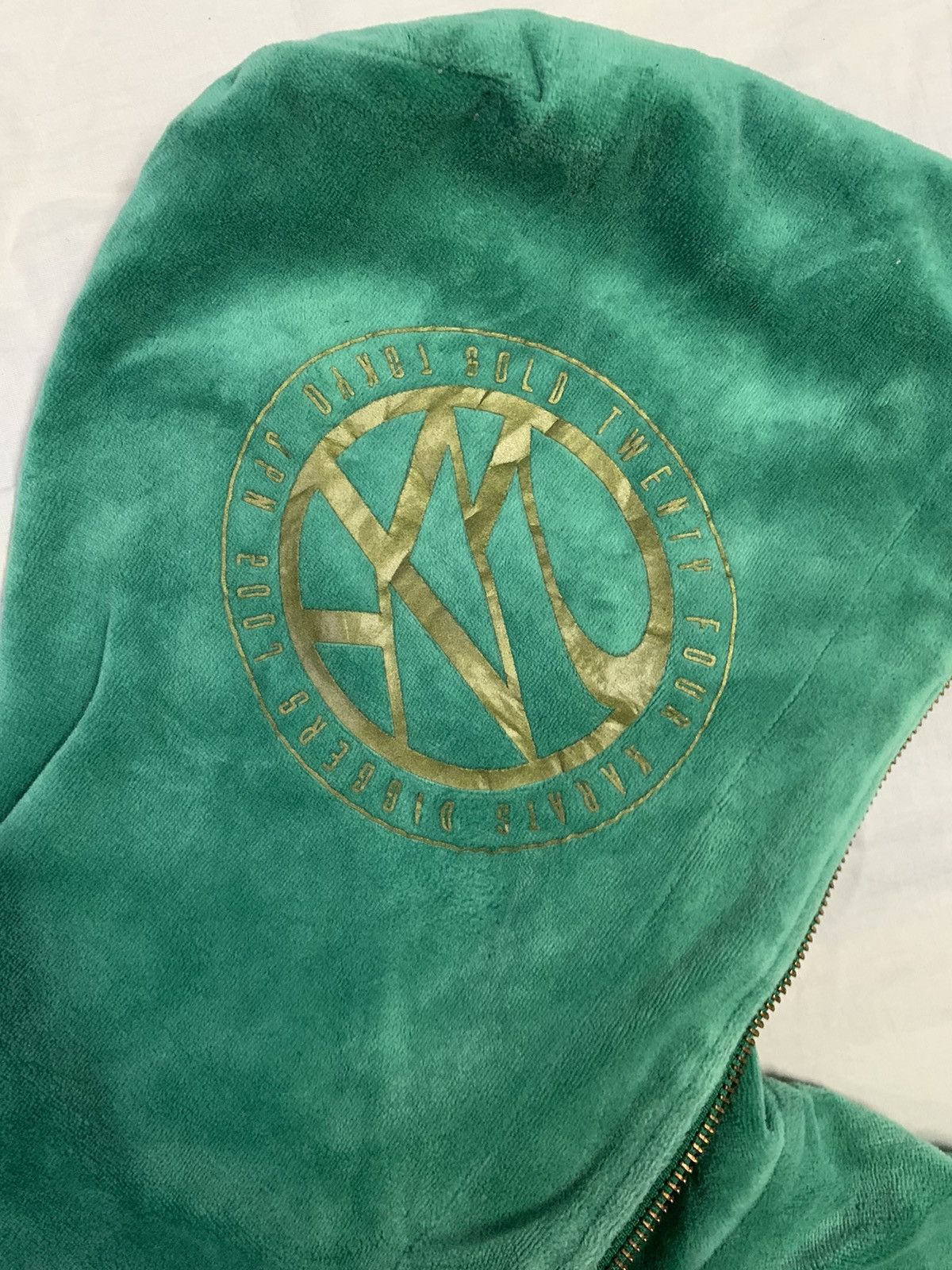 Japanese Brand Vintage 24Karats Big Logo Printed FullZip Hoodie like Bape Size US L / EU 52-54 / 3 - 8 Thumbnail
