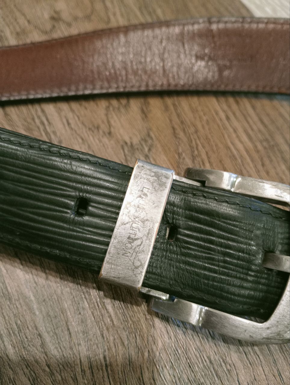 Louis Vuitton LOUIS VUITTON VINTAGE BLACK EPI SILVER METAL BELT Size ONE SIZE - 4 Thumbnail