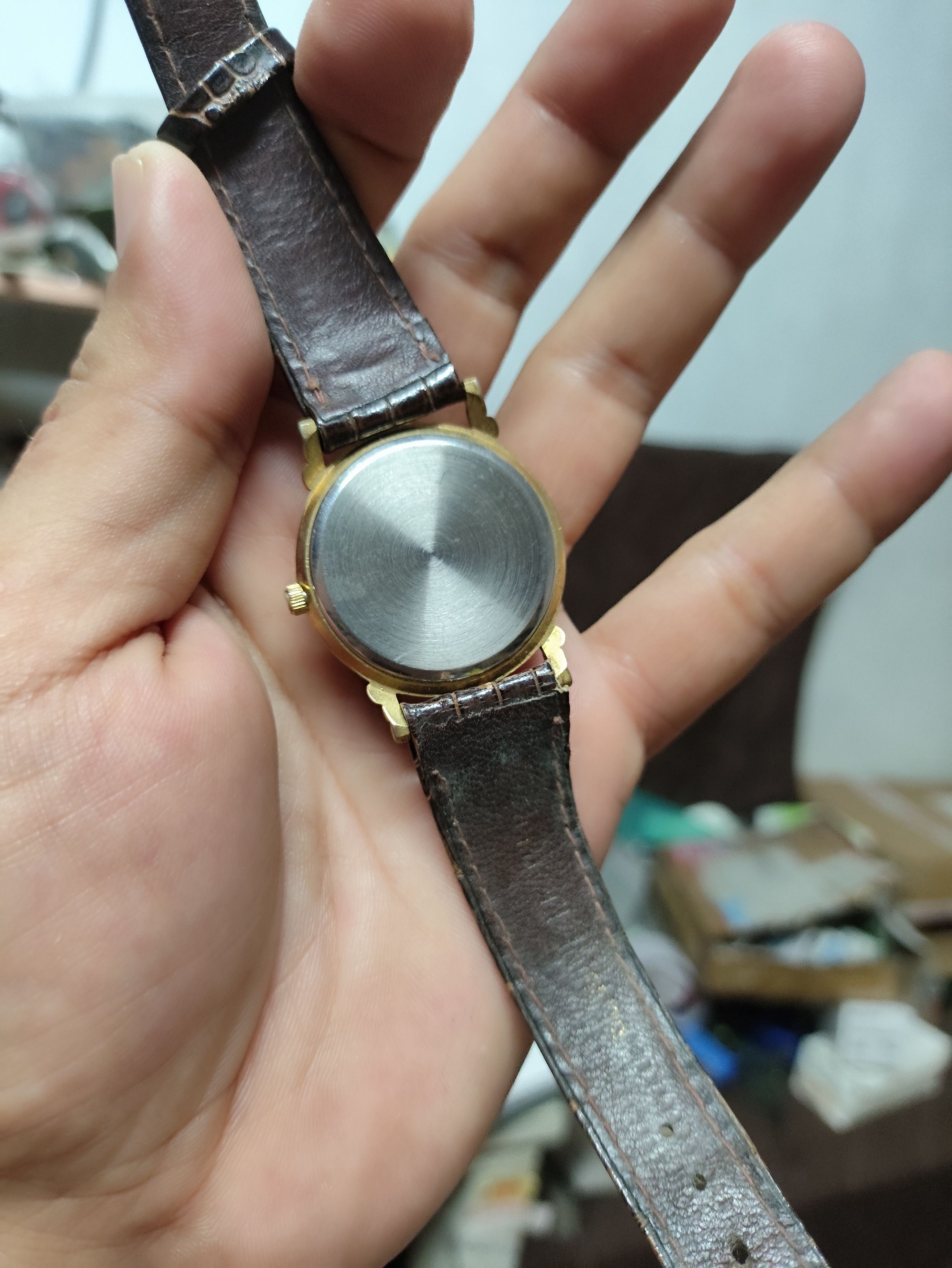 Vintage VINTAGE ST.MARIN QUARTZ WATCH (90s Retro & Simple Design) Size ONE SIZE - 10 Thumbnail