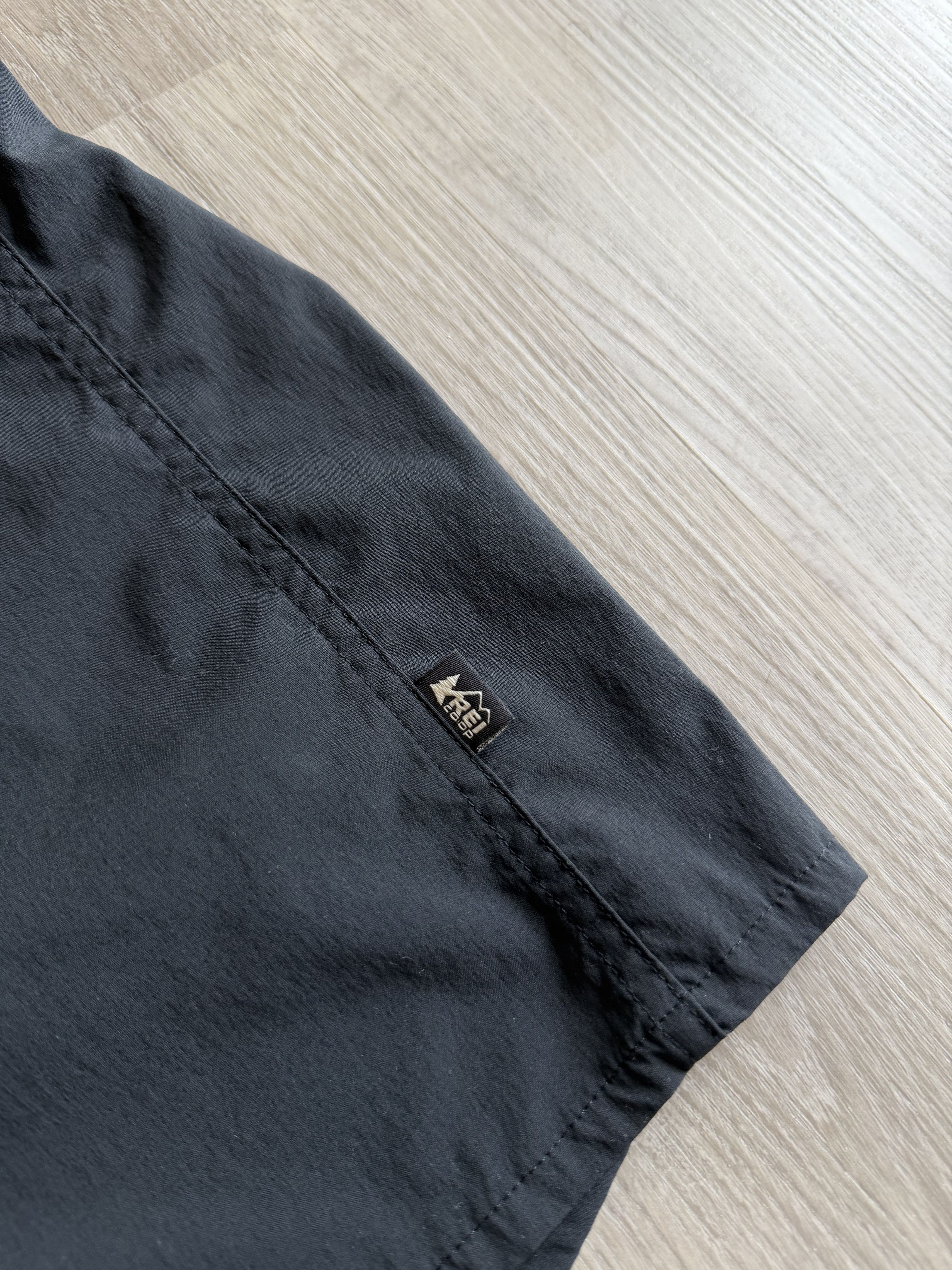 Rei REI Nylon Camp Shirt Gorpcore / Black Outdoors Hike Size US L / EU 52-54 / 3 - 2 Thumbnail