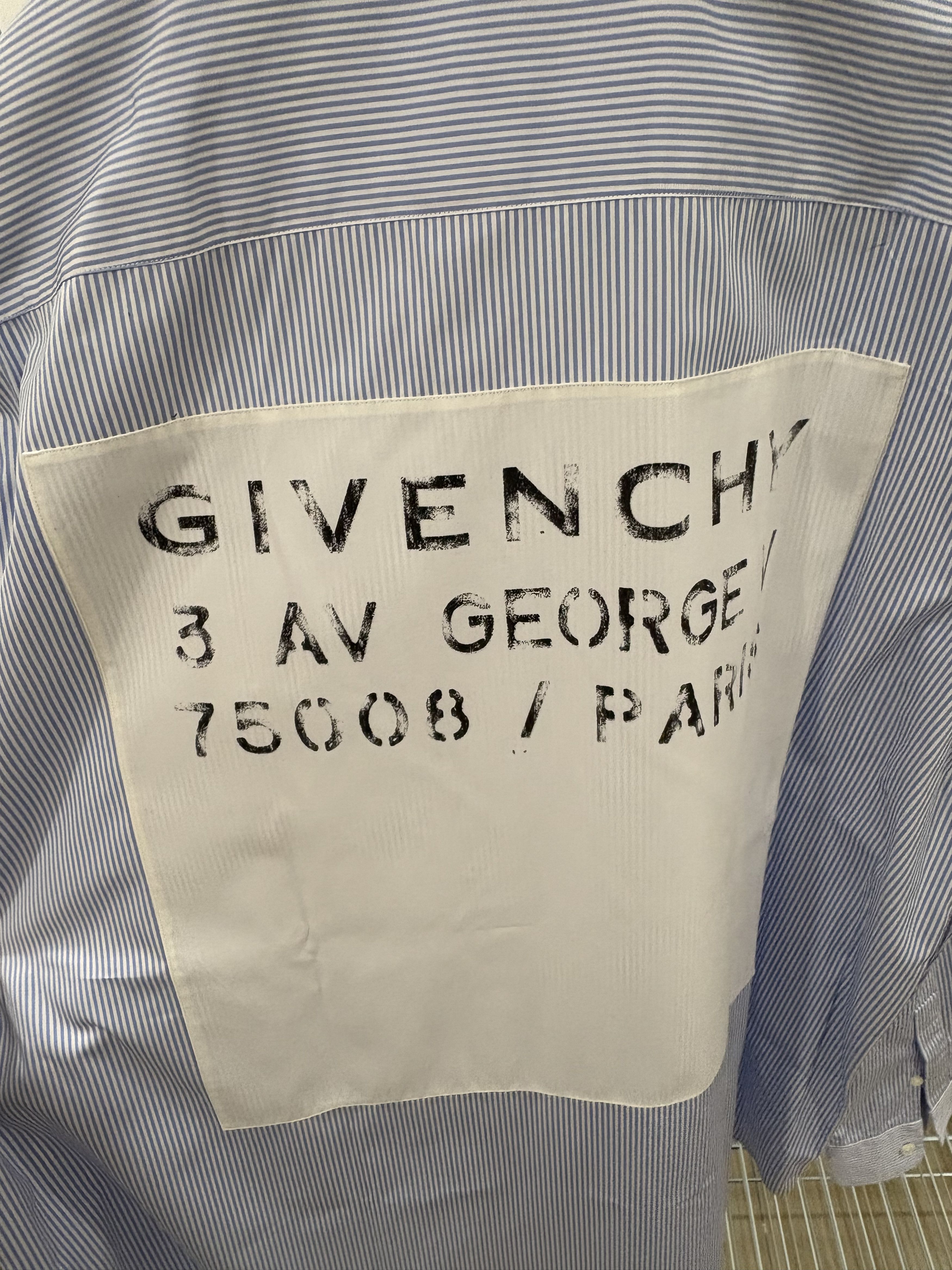 Givenchy Givenchy 3 AV GEORGE V Address Print Shirt Size US L / EU 52-54 / 3 - 8 Thumbnail