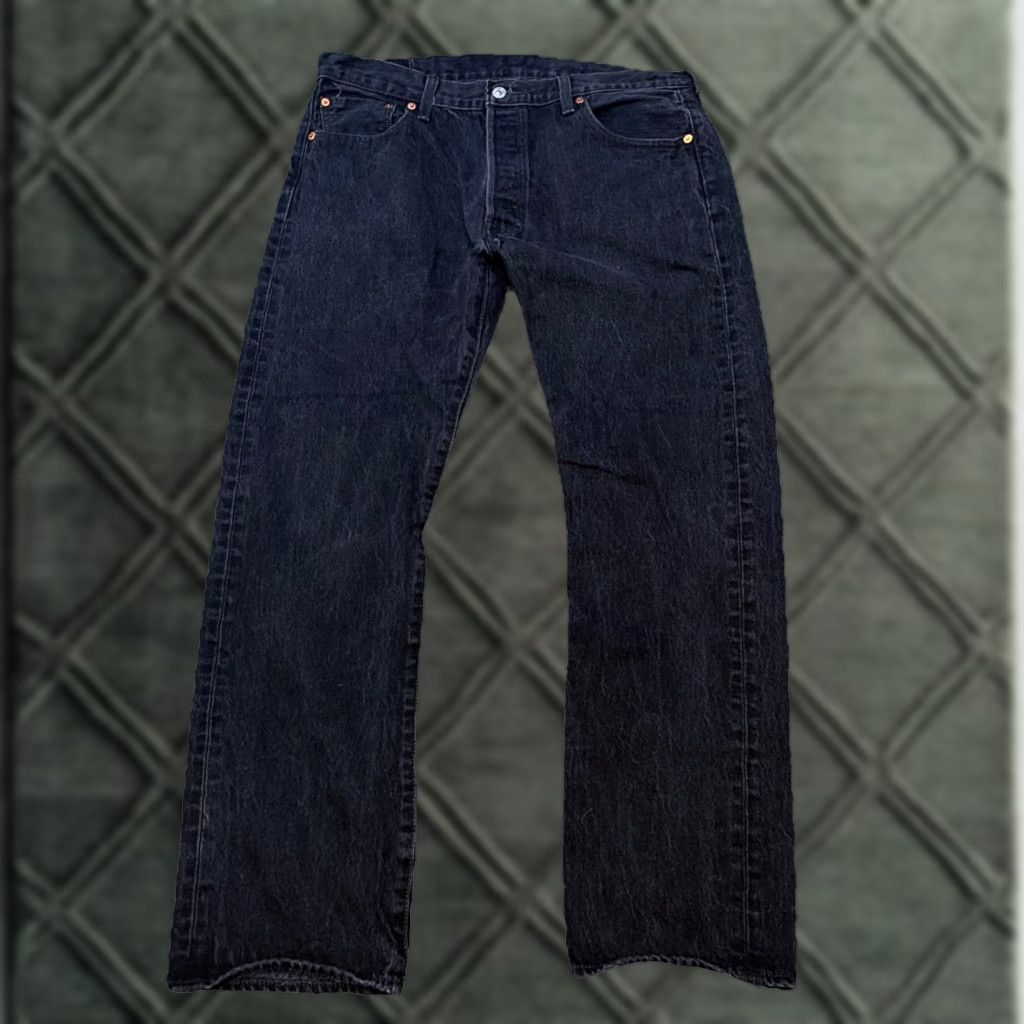 Levi's VINTAGE Levi’s 501 Button Fly Black Denim Jeans Straight Leg 36x32 Men Jeans Straight 501 Black Denim Mens Size US 36 / EU 52 - 1 Thumbnail