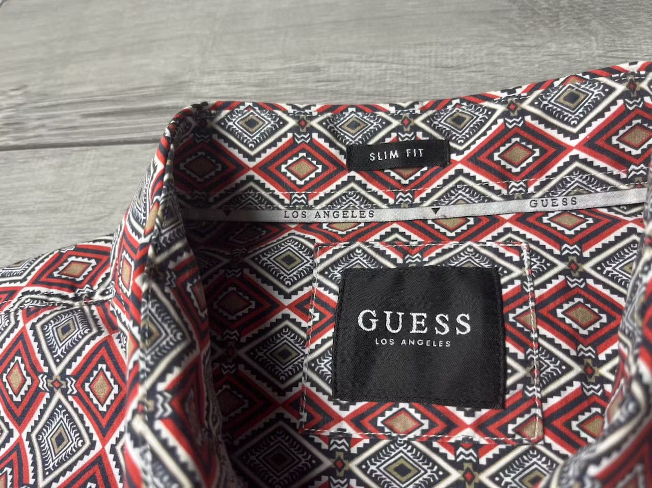 Guess Guess Los Angeles shirt short sleeve size L-XL fact Size US L / EU 52-54 / 3 - 3 Thumbnail
