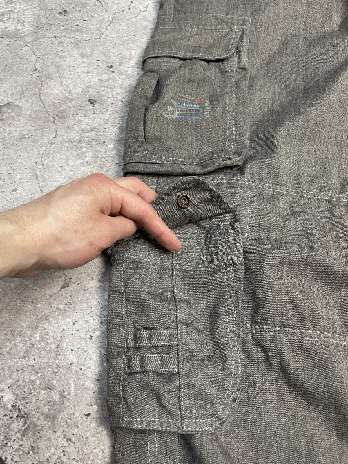 Vintage Vintage Like Diesel 00s Baggy Fit Cargo Pants Jeans Size US 34 / EU 50 - 12 Thumbnail
