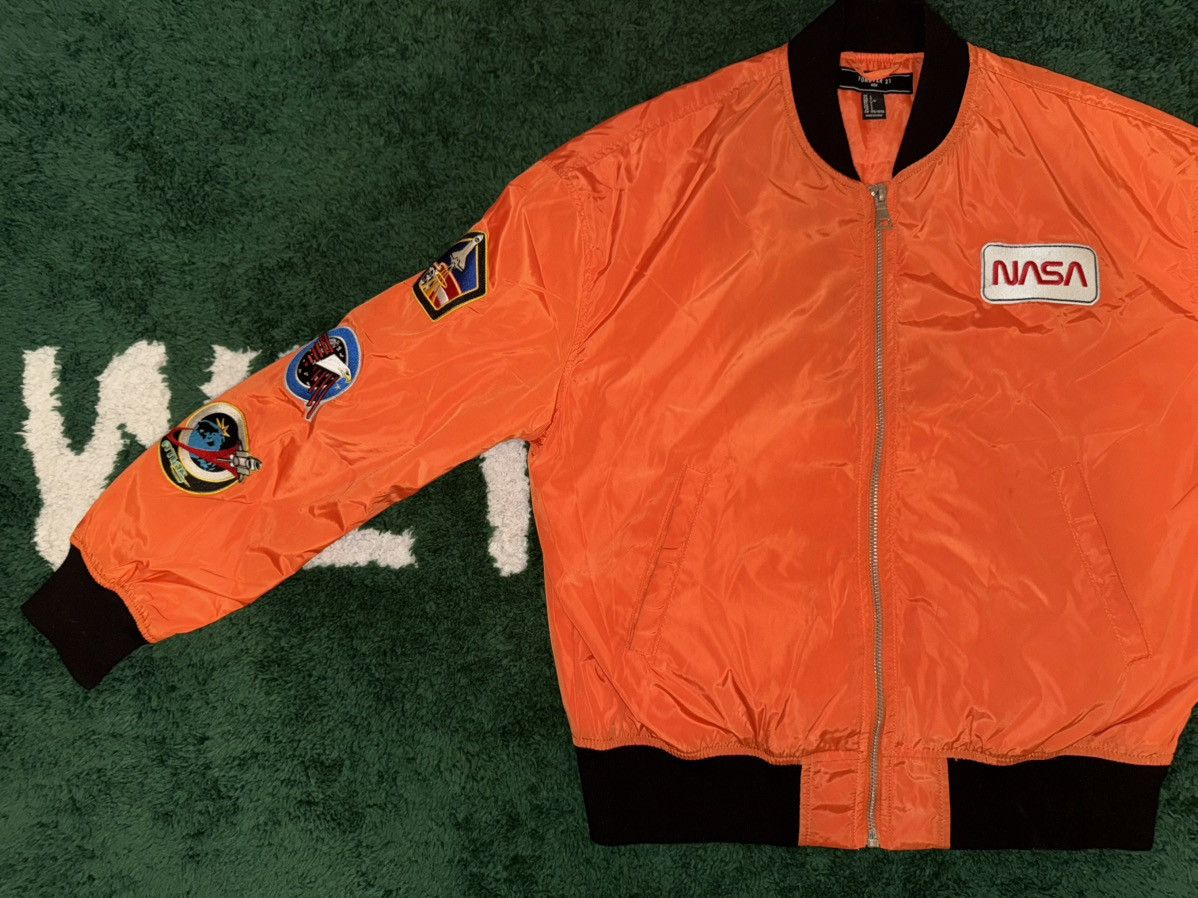 Forever 21 Forever21 Nasa PatchWork Jacket Sz.L Size US L / EU 52-54 / 3 - 3 Thumbnail