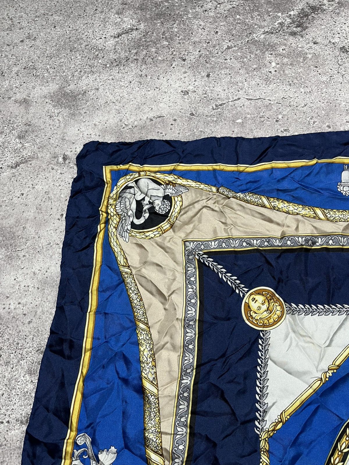 Pierre Balmain Vintage Pierre BALMAIN Paris SILK scarf Size ONE SIZE - 5 Thumbnail