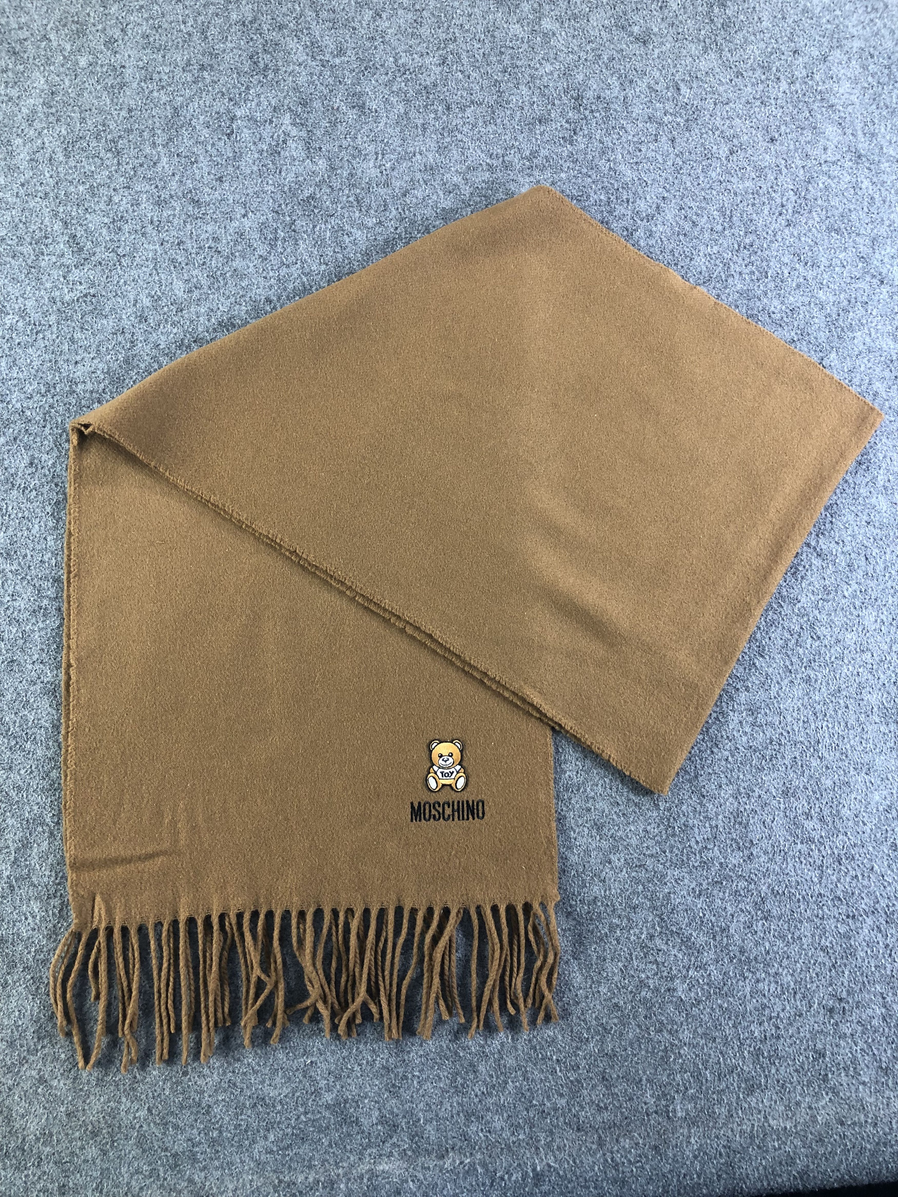 Moschino Moschino Bear Scarf / Muffler / Neckwear Size ONE SIZE - 5 Thumbnail