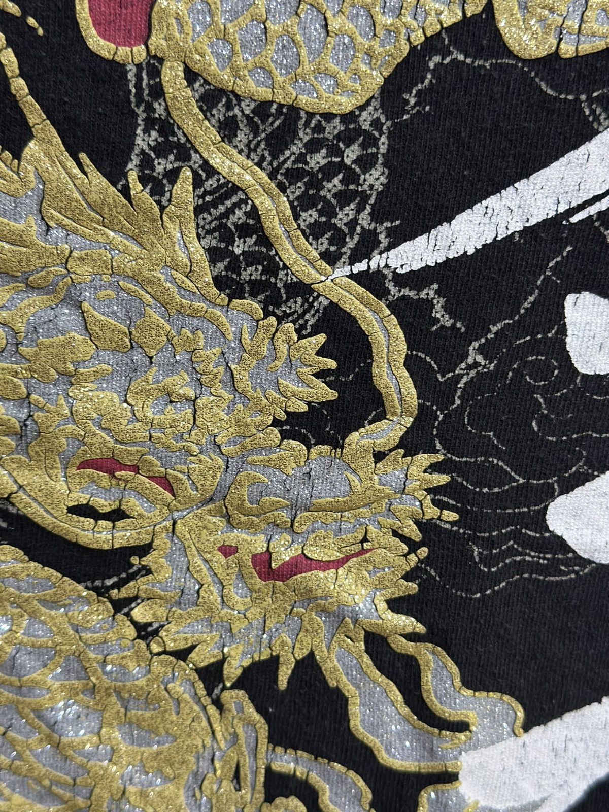 Japanese Brand Vintage Sukajan Dragon Faded Tee Size US L / EU 52-54 / 3 - 7 Thumbnail