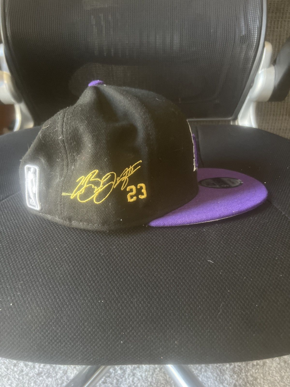 NBA × New Era New Era NBA 9Fifty LA Lakers #23 LeBron James Snapback Size ONE SIZE - 6 Thumbnail