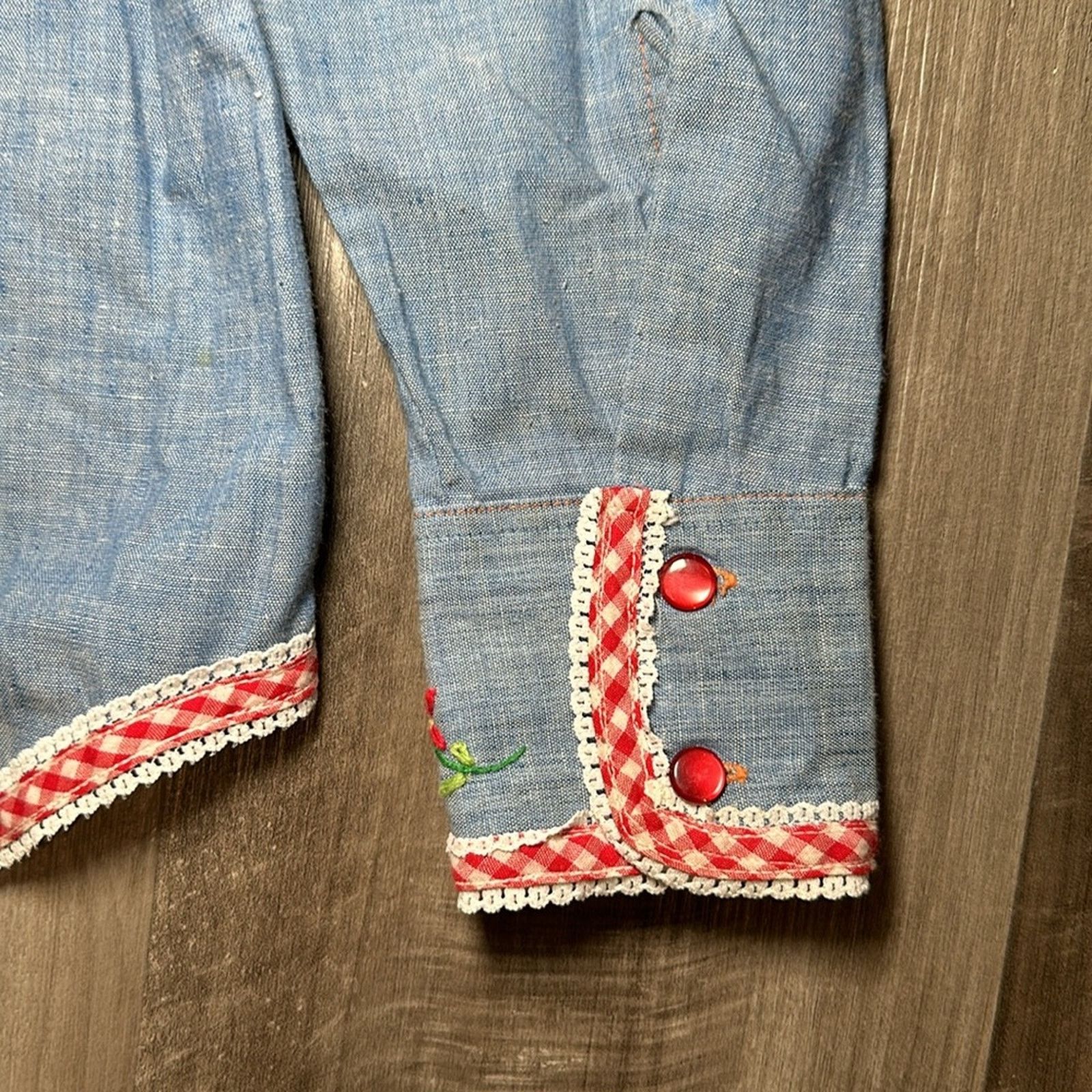 Towncraft Towncraft Vintage Hand Embroidered Button Down - See Sizing Size XS / US 0-2 / IT 36-38 - 3 Thumbnail